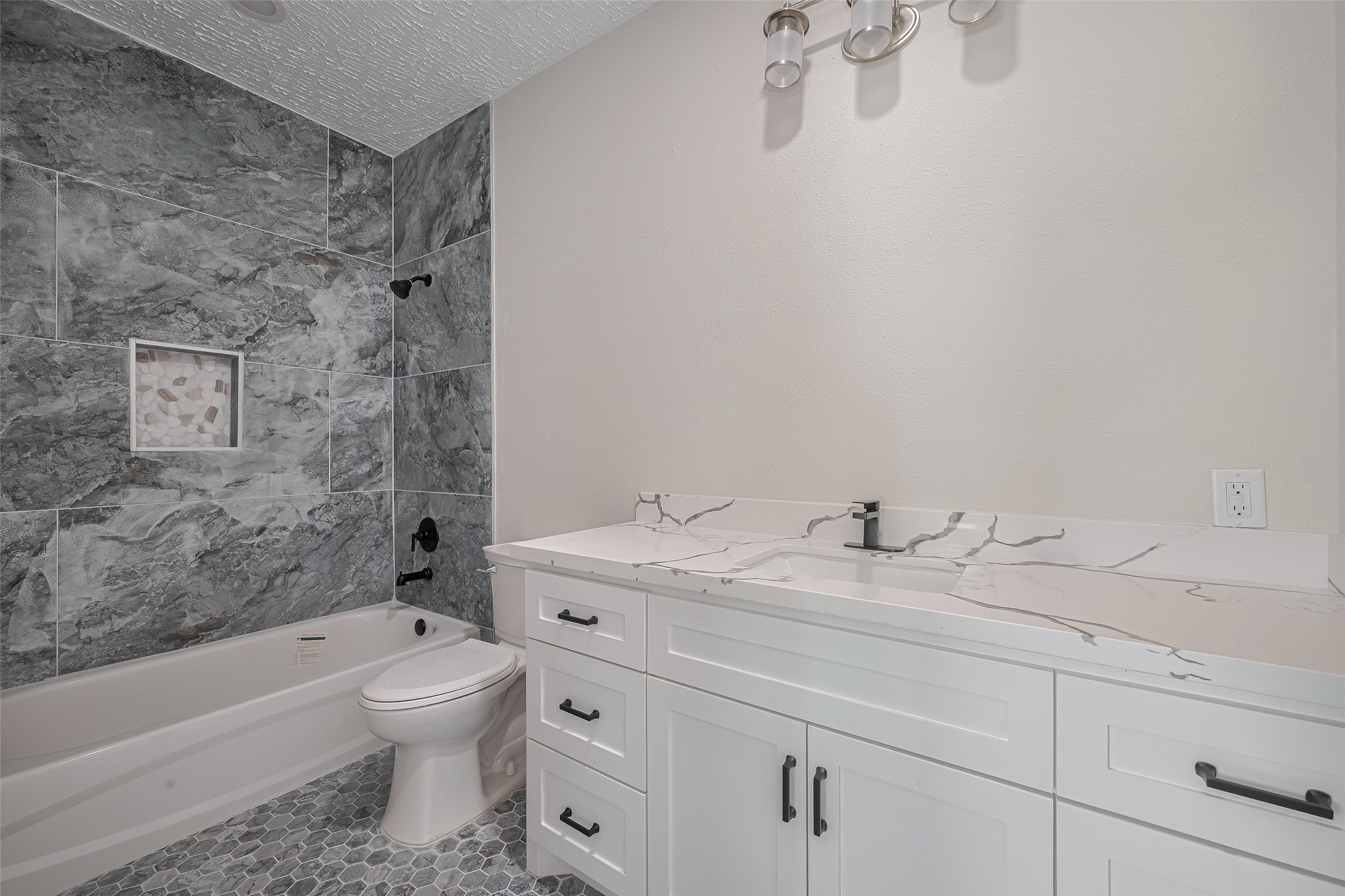 2206 Hoskins Drive Property Photo 28
