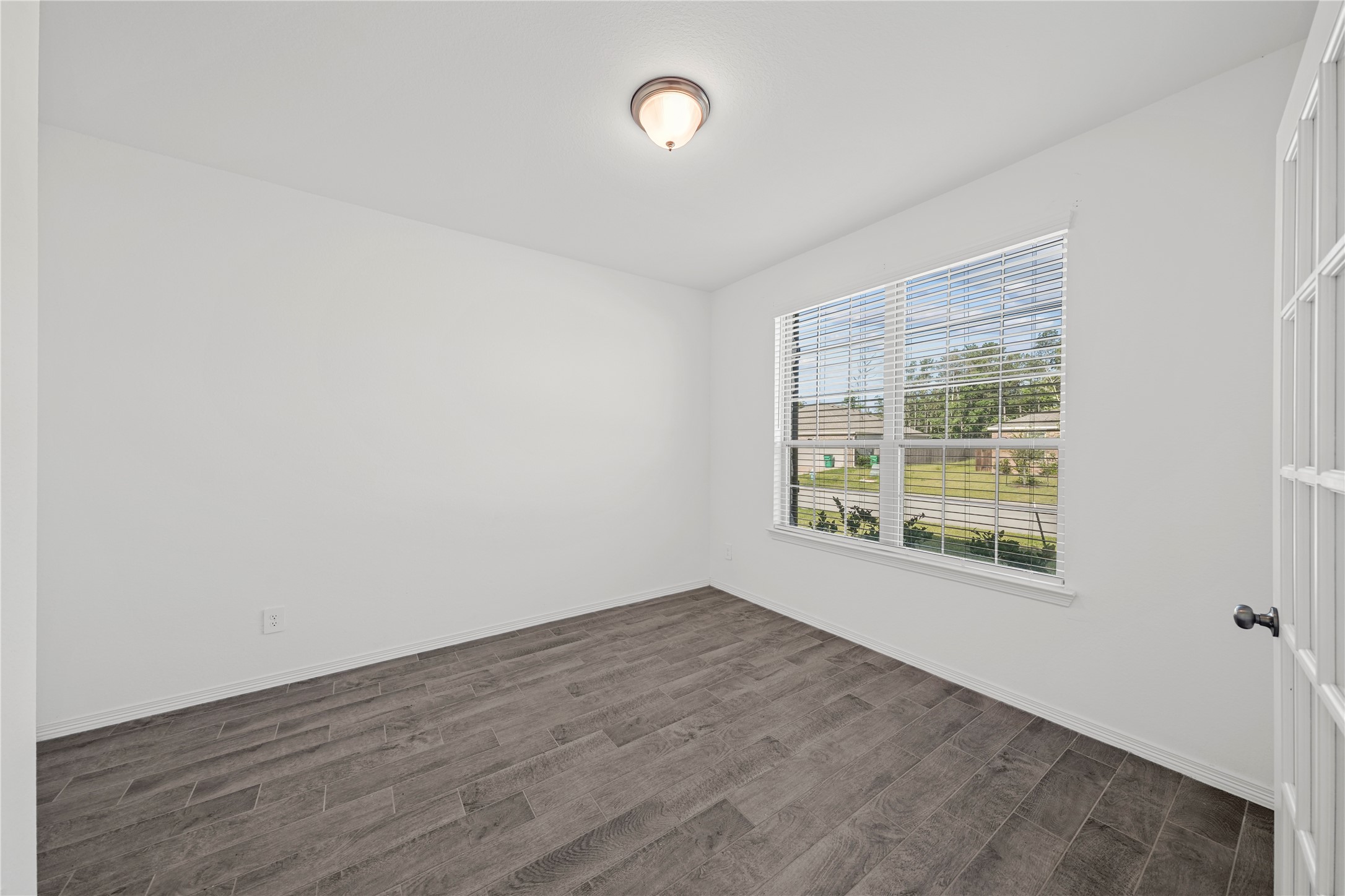 14450 Sunny Bend Way Property Photo 3