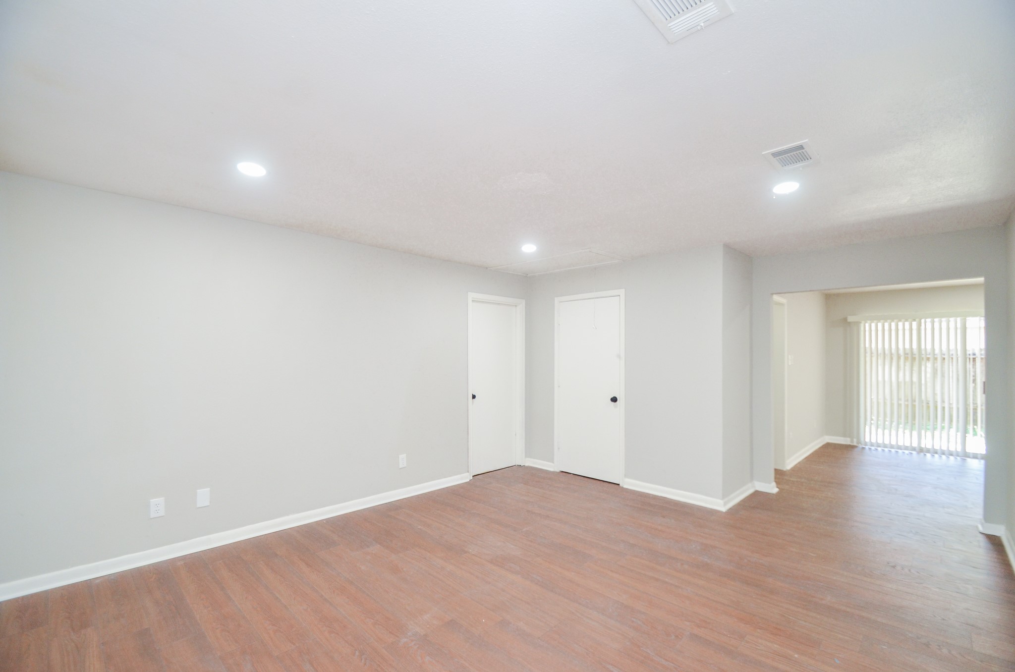 123 Cypress Lane N Property Photo 11