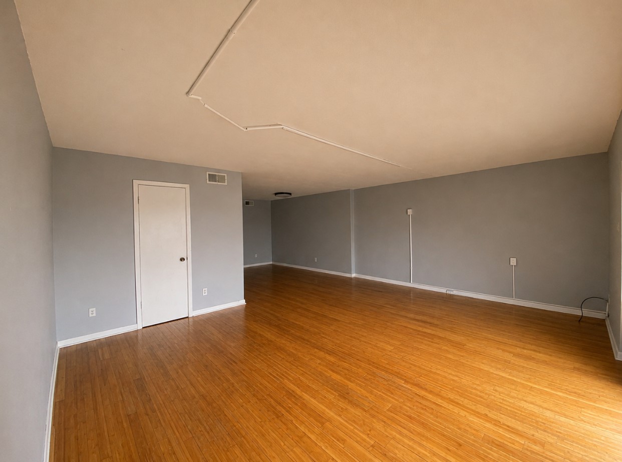 7913 Grove Ridge Drive Property Photo 5