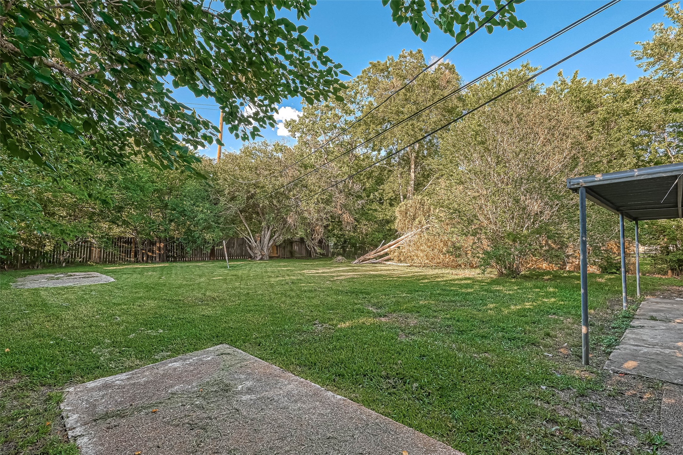4307 Akard Street Property Photo 35