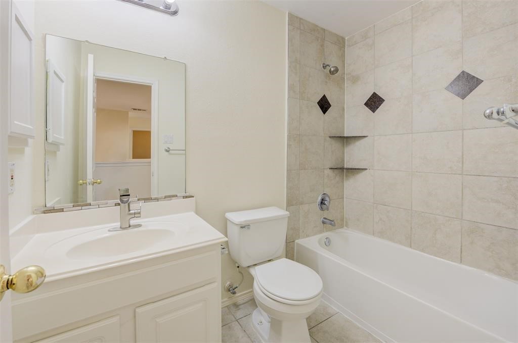 14331 Glade Point Drive Property Photo 6