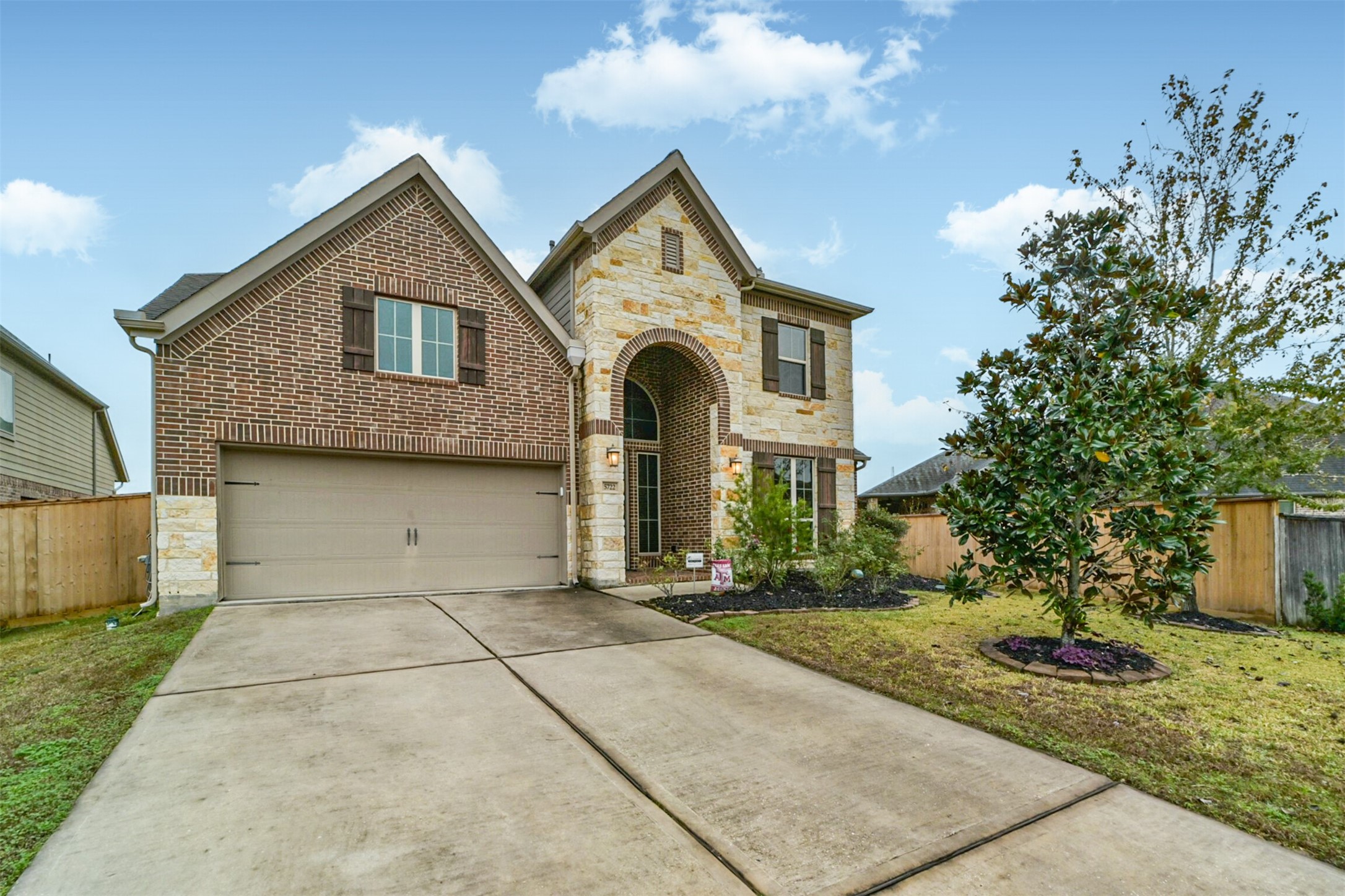 5722 Willow Park Terrace Lane Property Photo