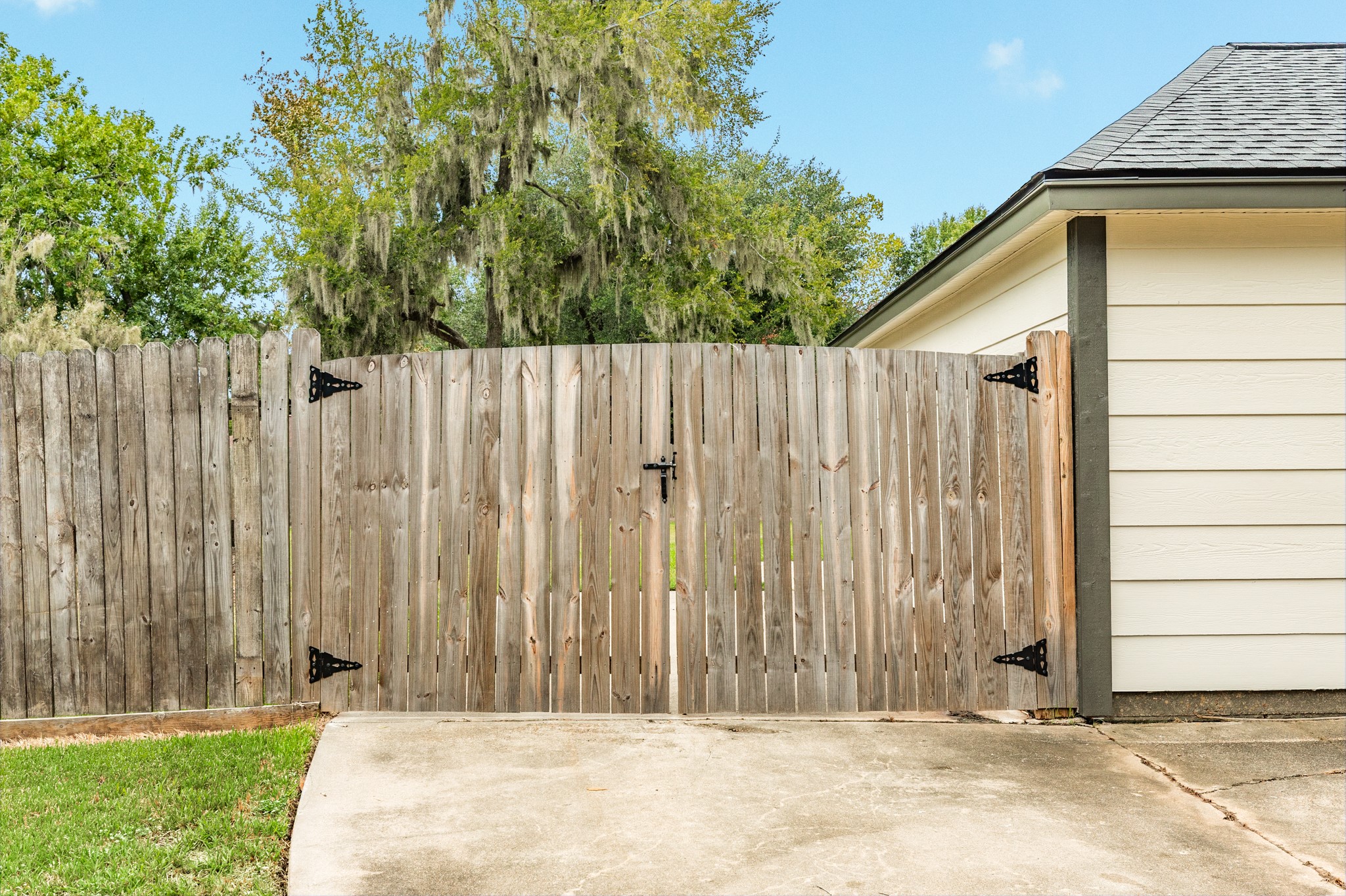 436 Huckleberry Drive Property Photo 9