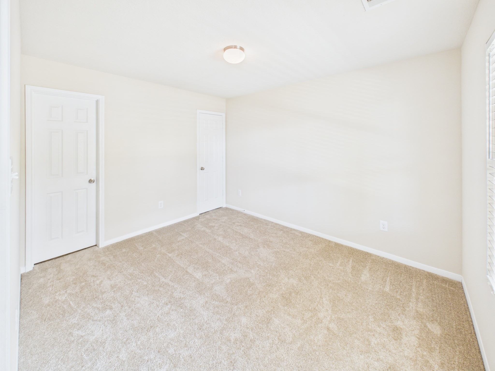 3319 Apple Dale Drive Property Photo 10