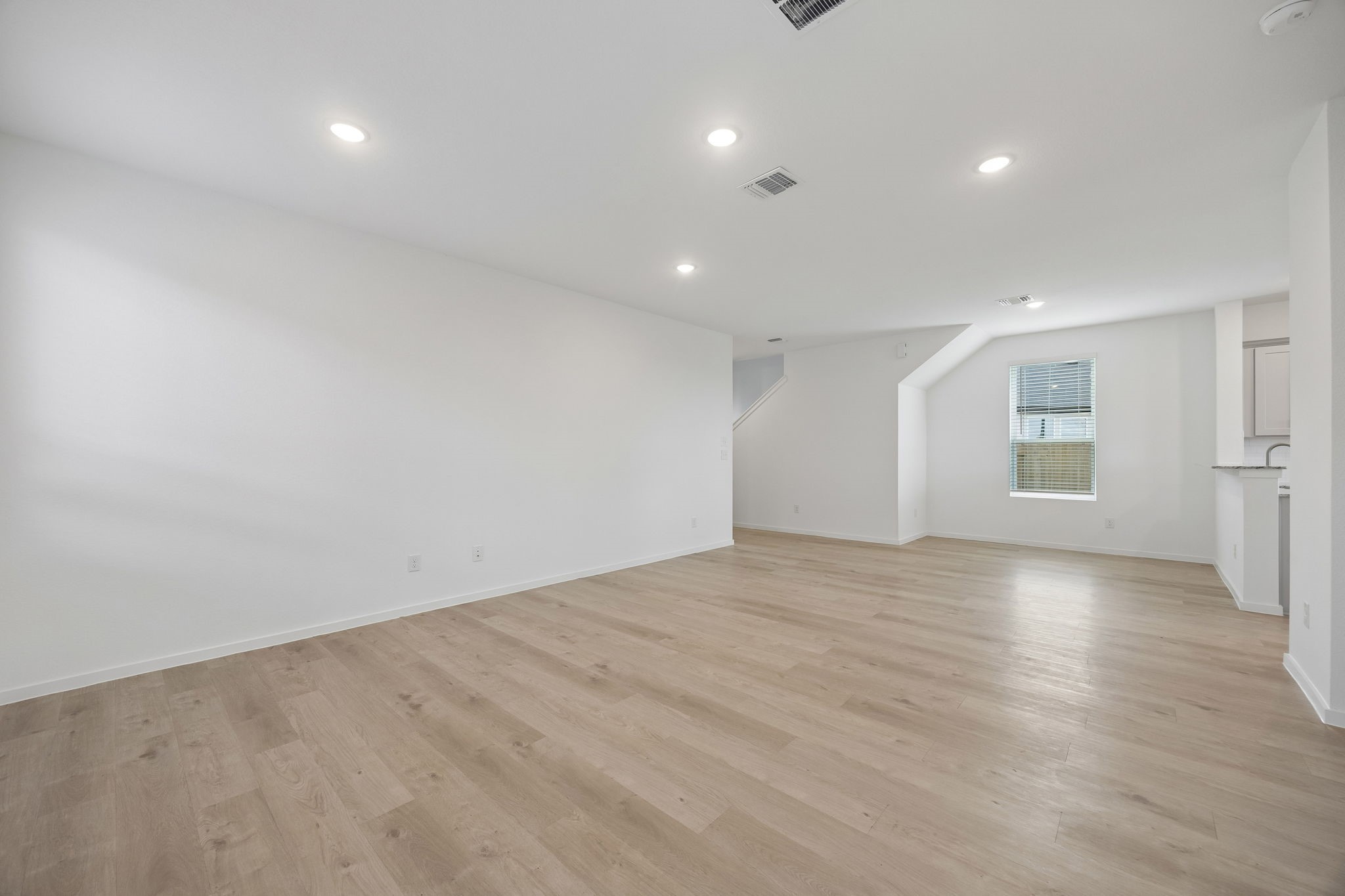 30559 Longmorn Glass Lane Property Photo 4