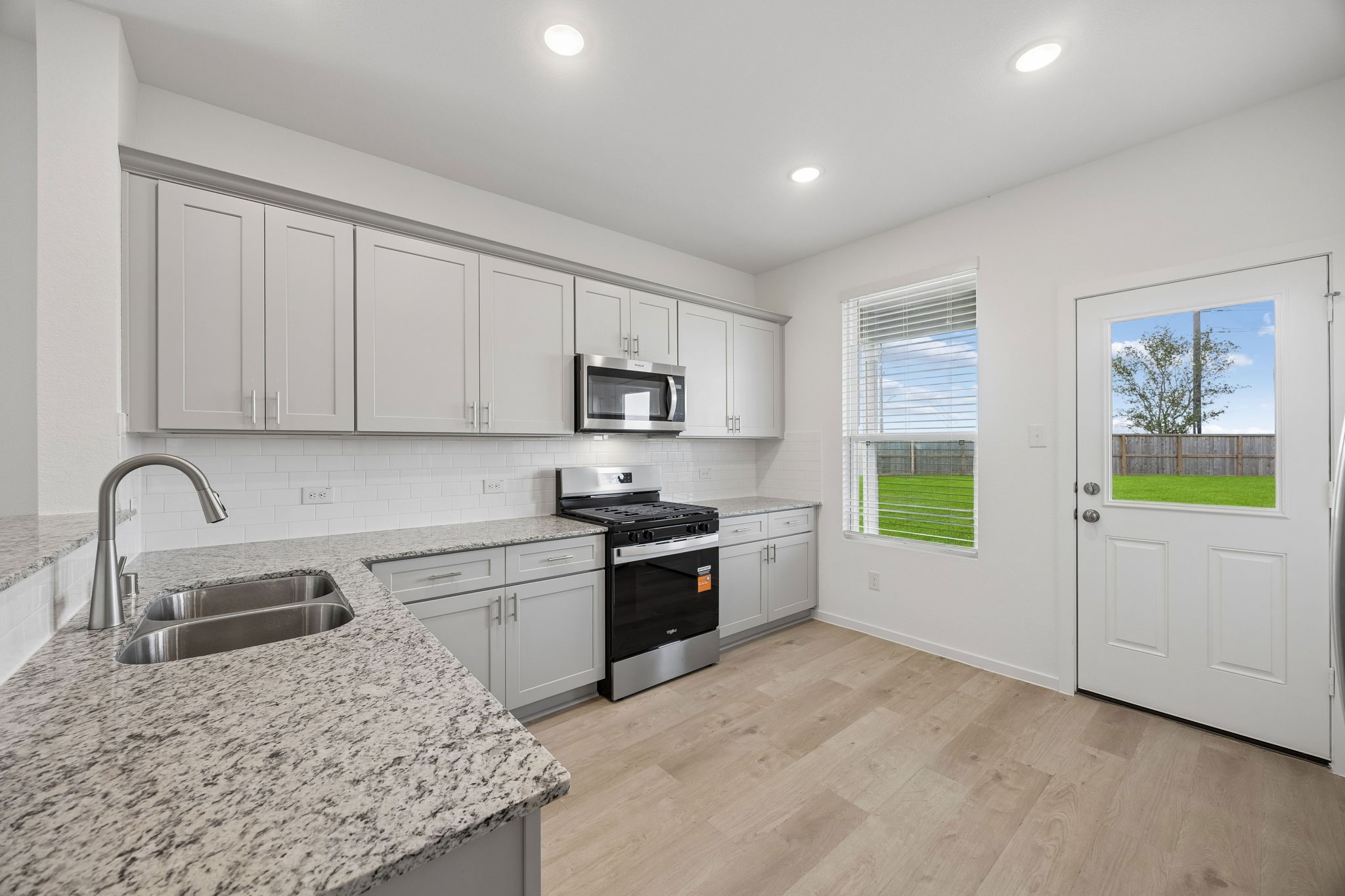 30559 Longmorn Glass Lane Property Photo 14