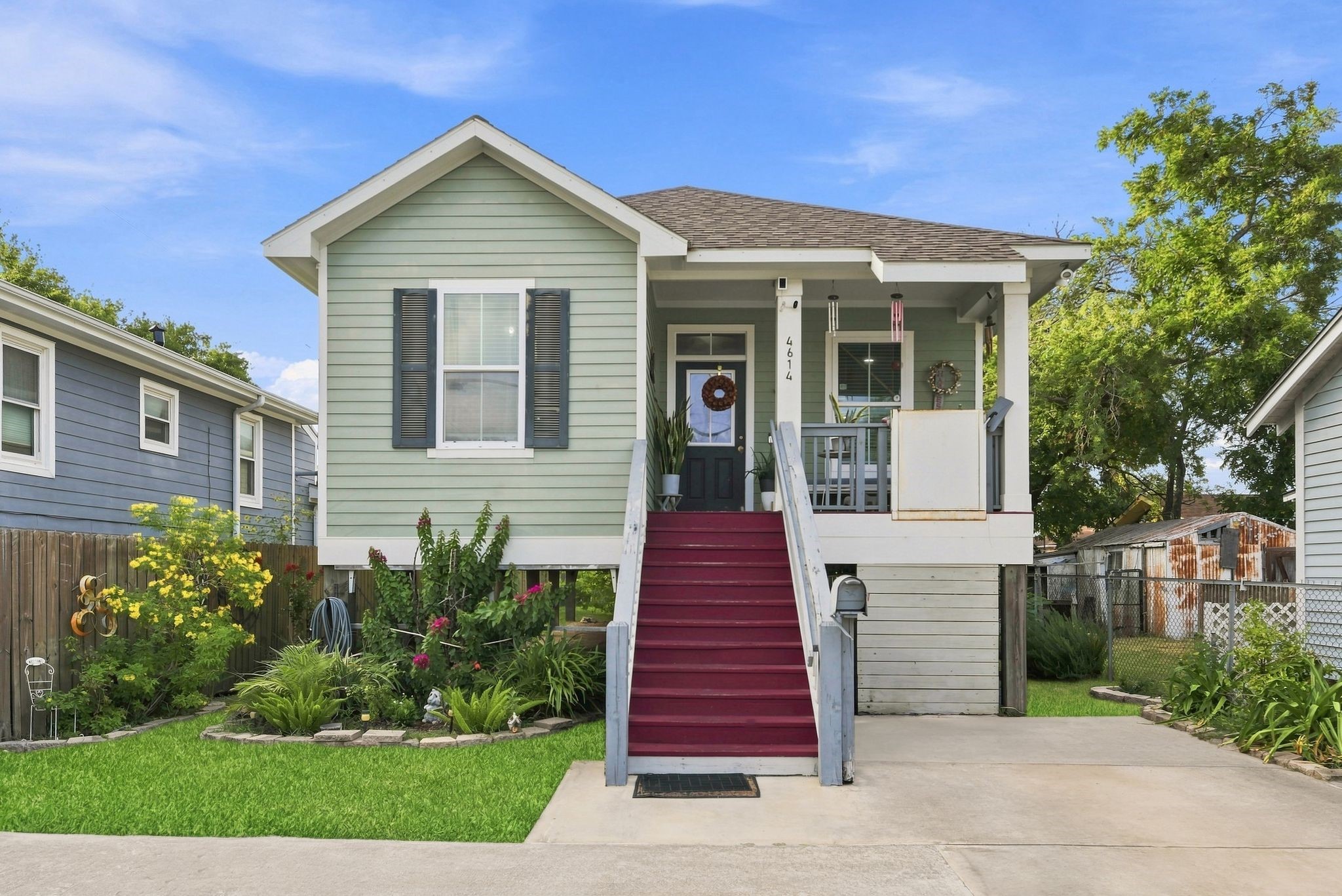 4614 Avenue L Property Photo
