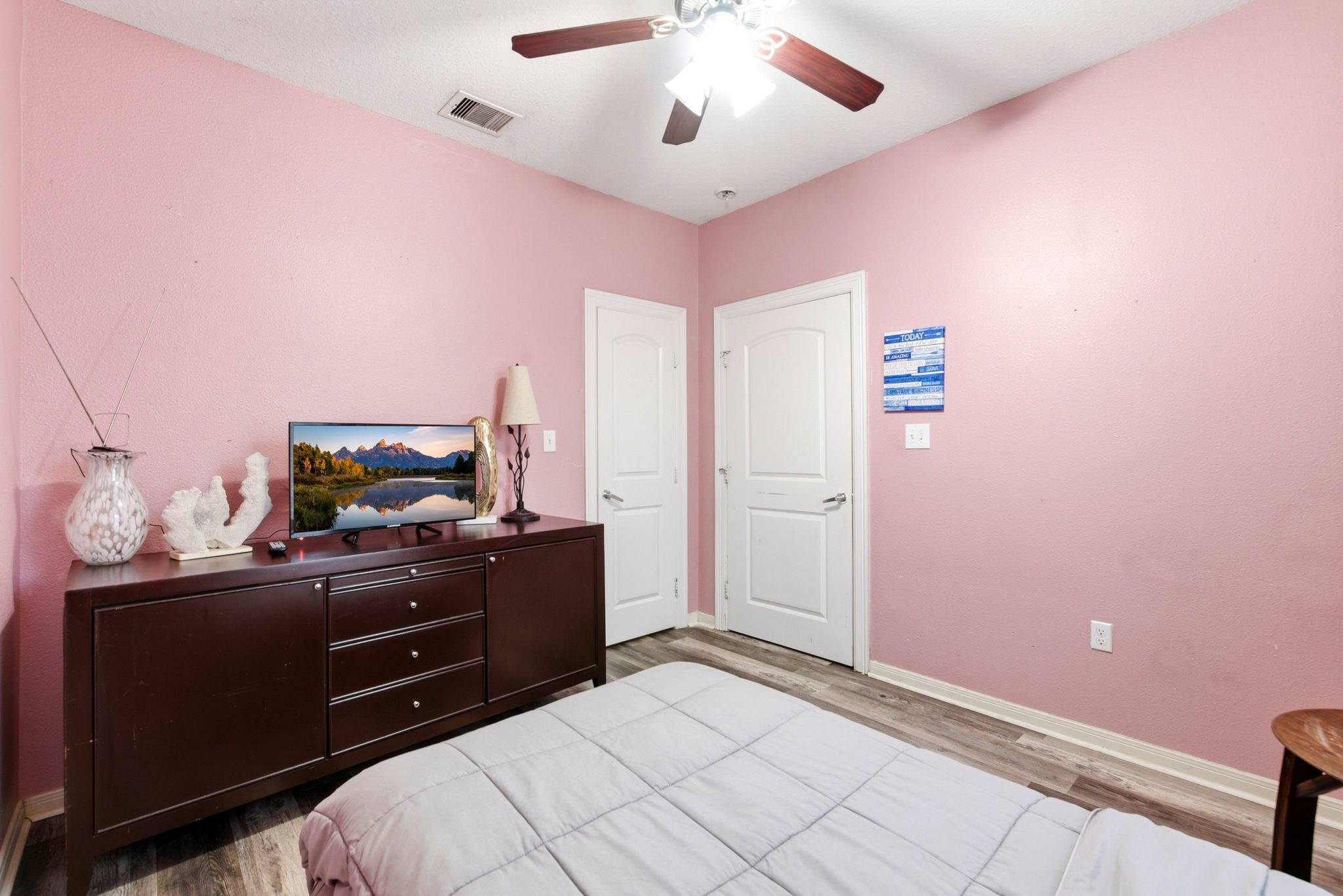 4614 Avenue L Property Photo 43