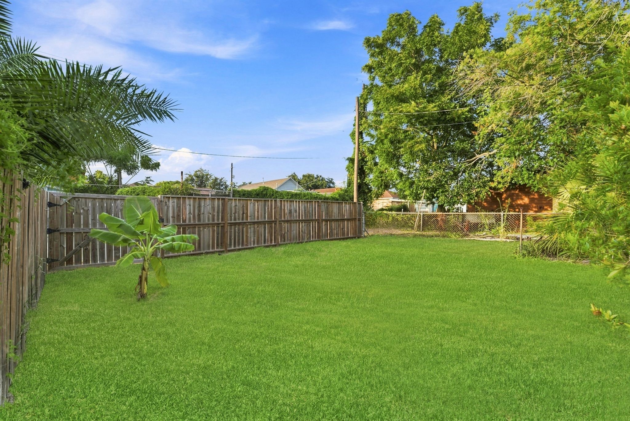 4614 Avenue L Property Photo 46