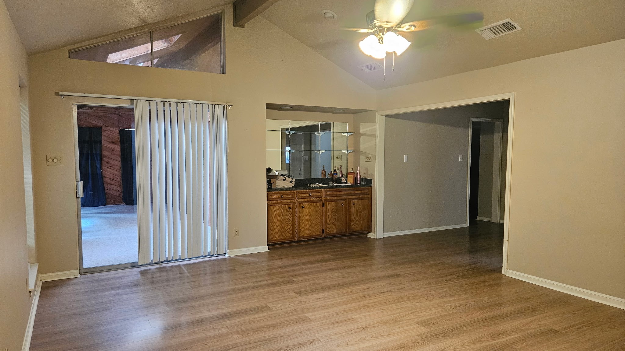 15127 Forest Lodge Drive Property Photo 5