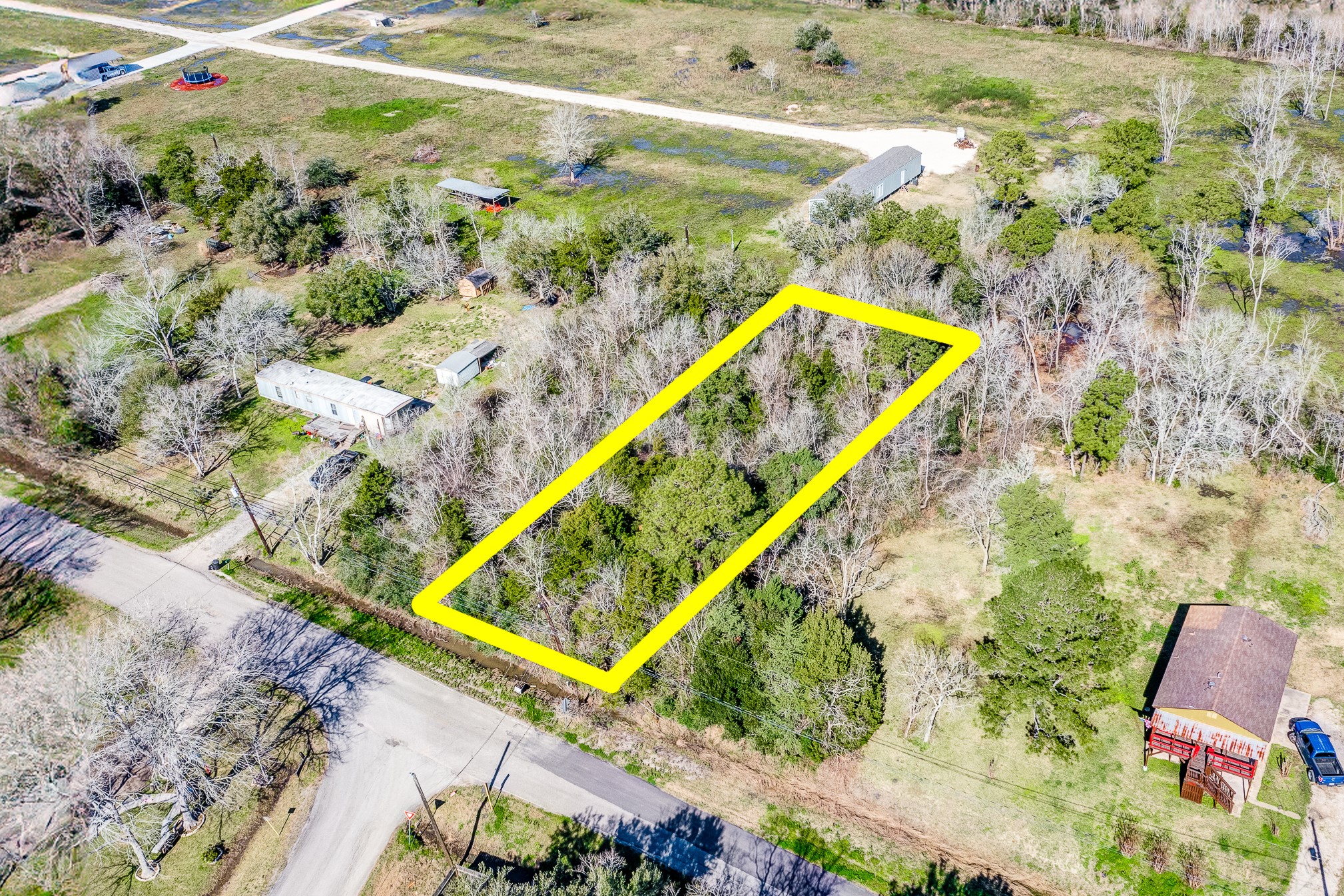 403 Snug Harbor Drive Property Photo 1
