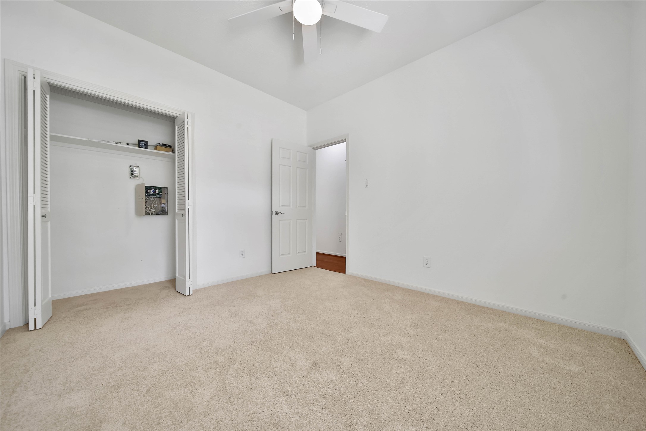 16014 Brittany Knoll Drive Property Photo 26