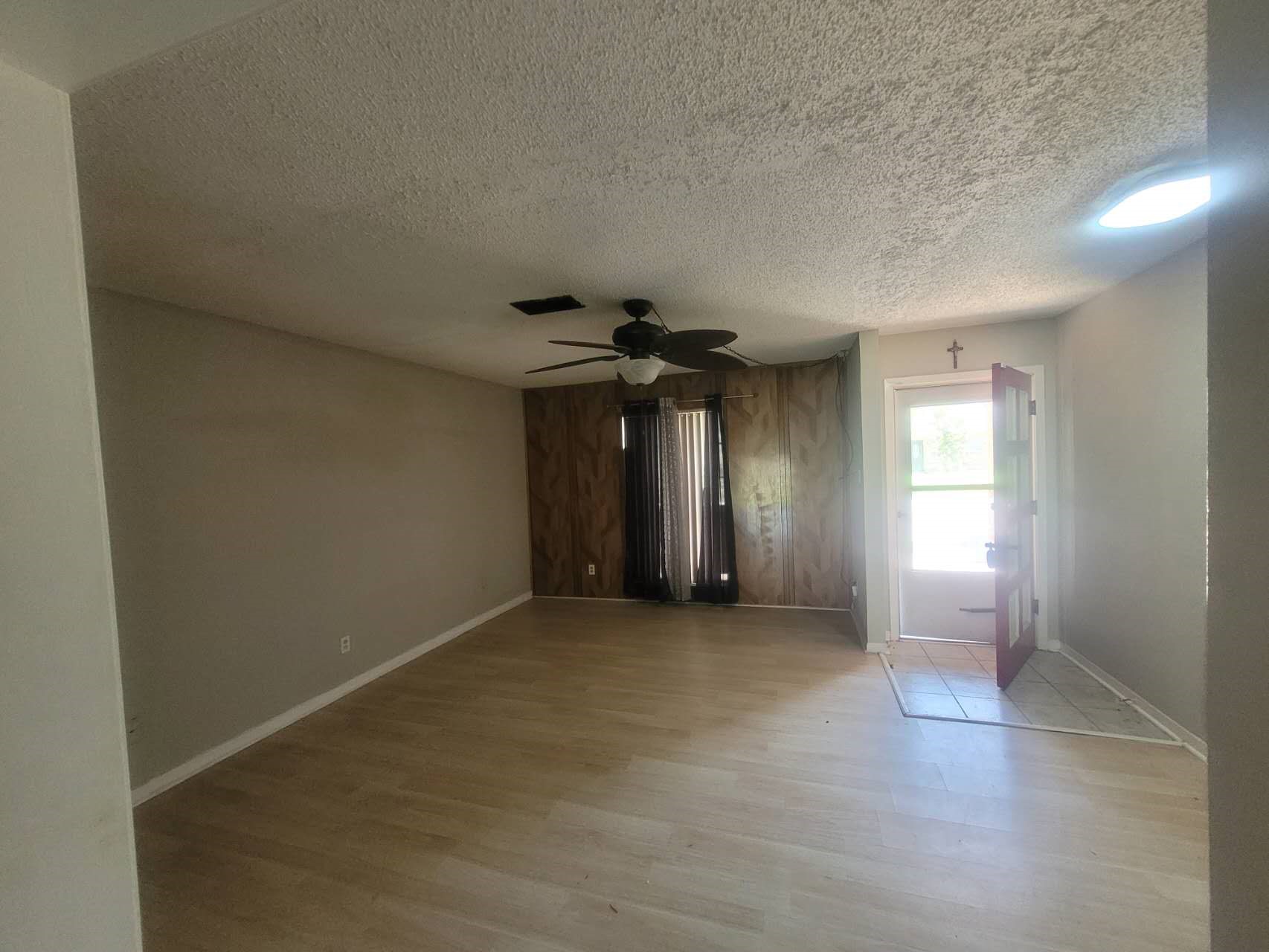 2709 21st Avenue N Property Photo 4