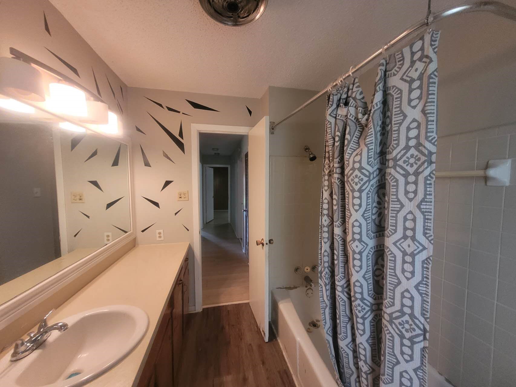 2709 21st Avenue N Property Photo 14