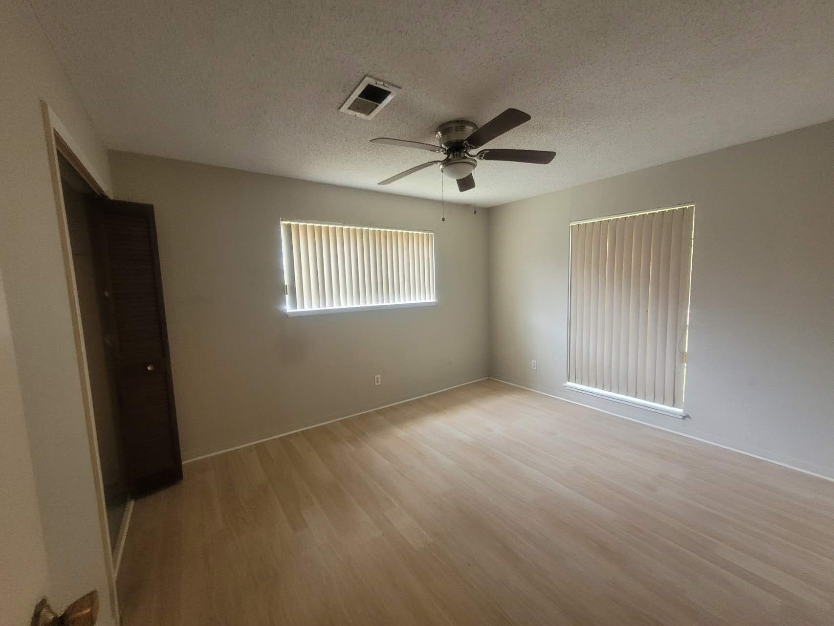 2709 21st Avenue N Property Photo 19