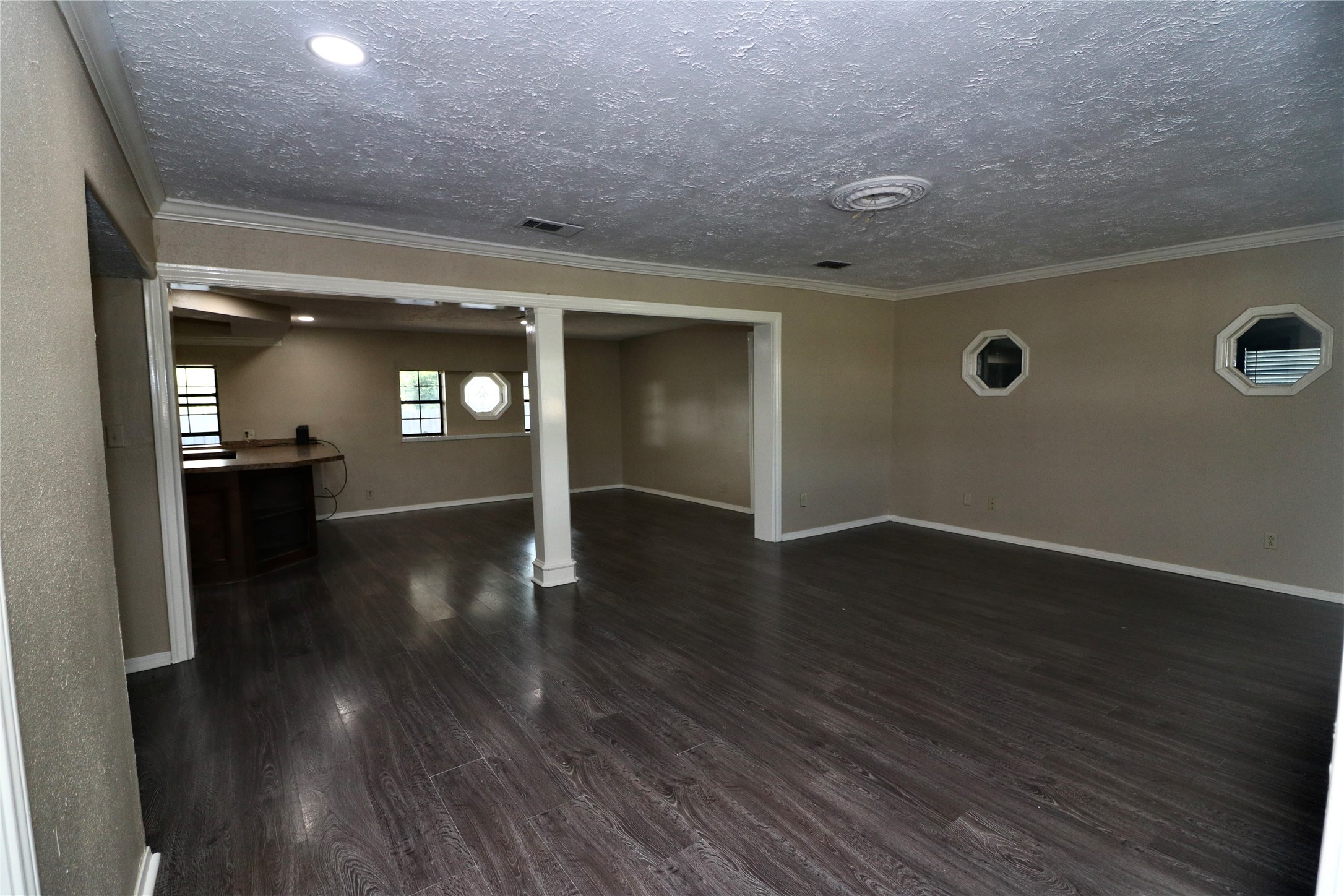 19207 Fm 2100 Road Property Photo 5