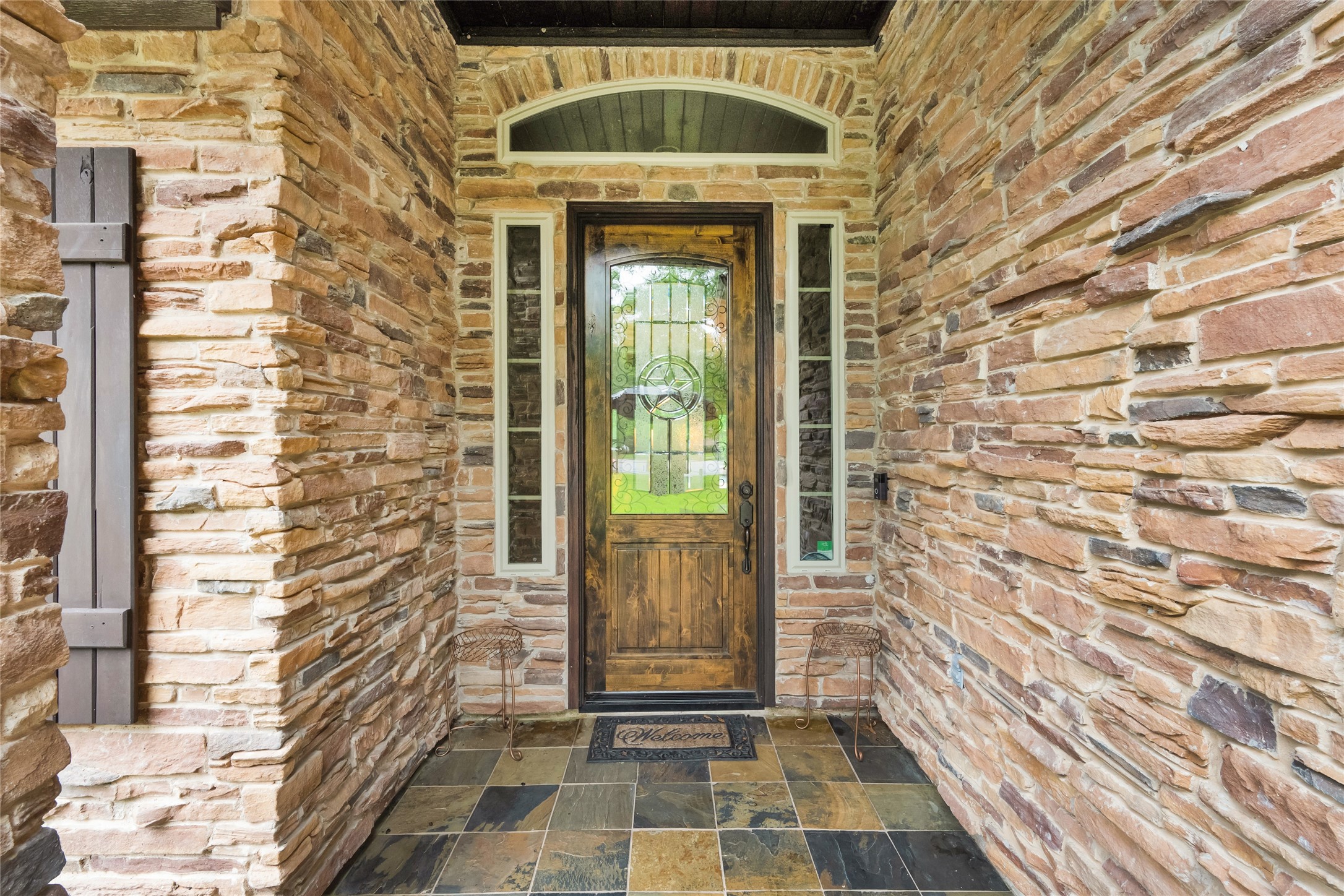 27706 Live Oak View Court Property Photo 4