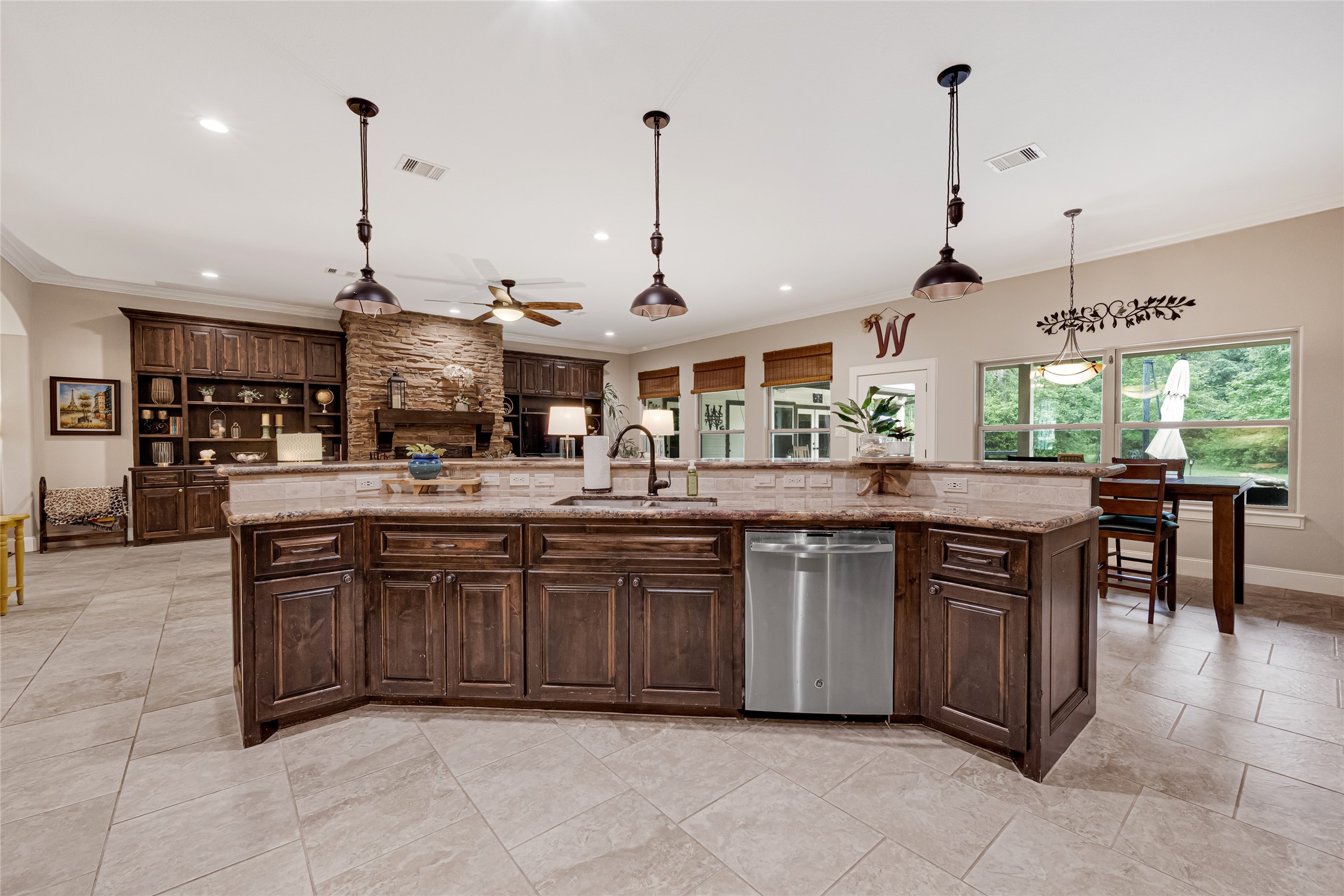 27706 Live Oak View Court Property Photo 11