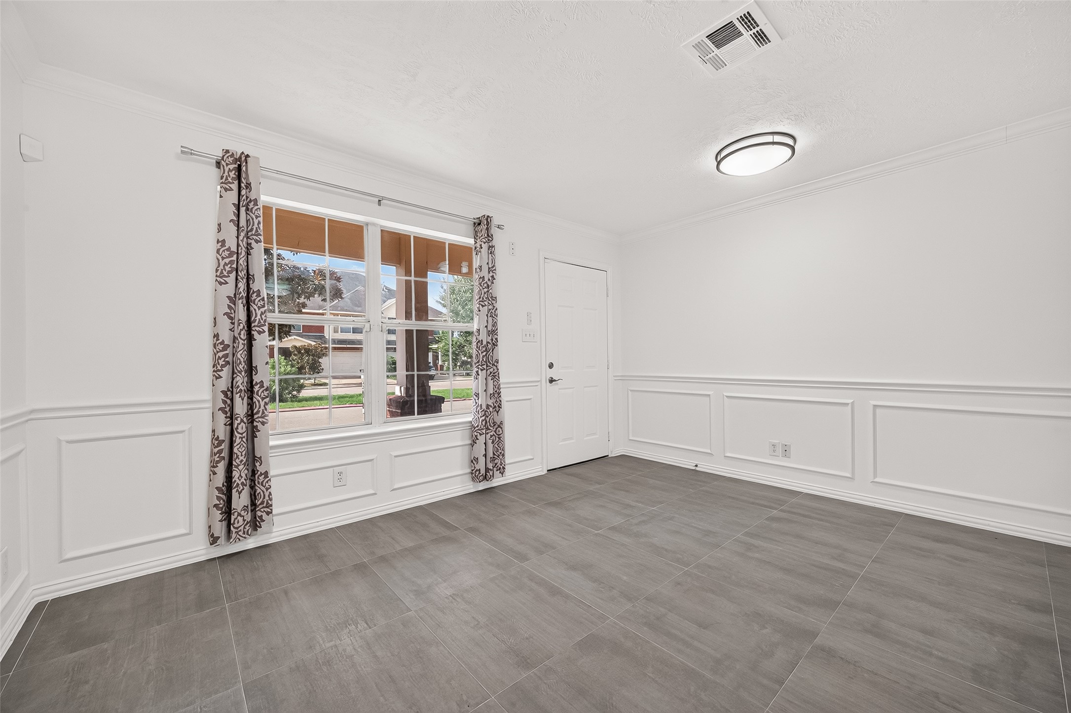 12502 Venus Park Lane Property Photo 6