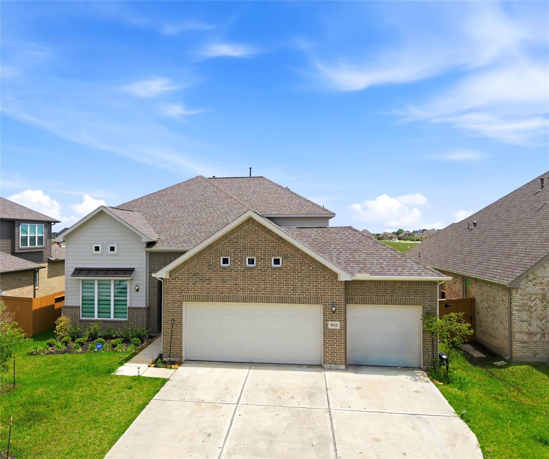 1622 Homewood Point Lane, Rosharon Tx 77583 Property Photo 1