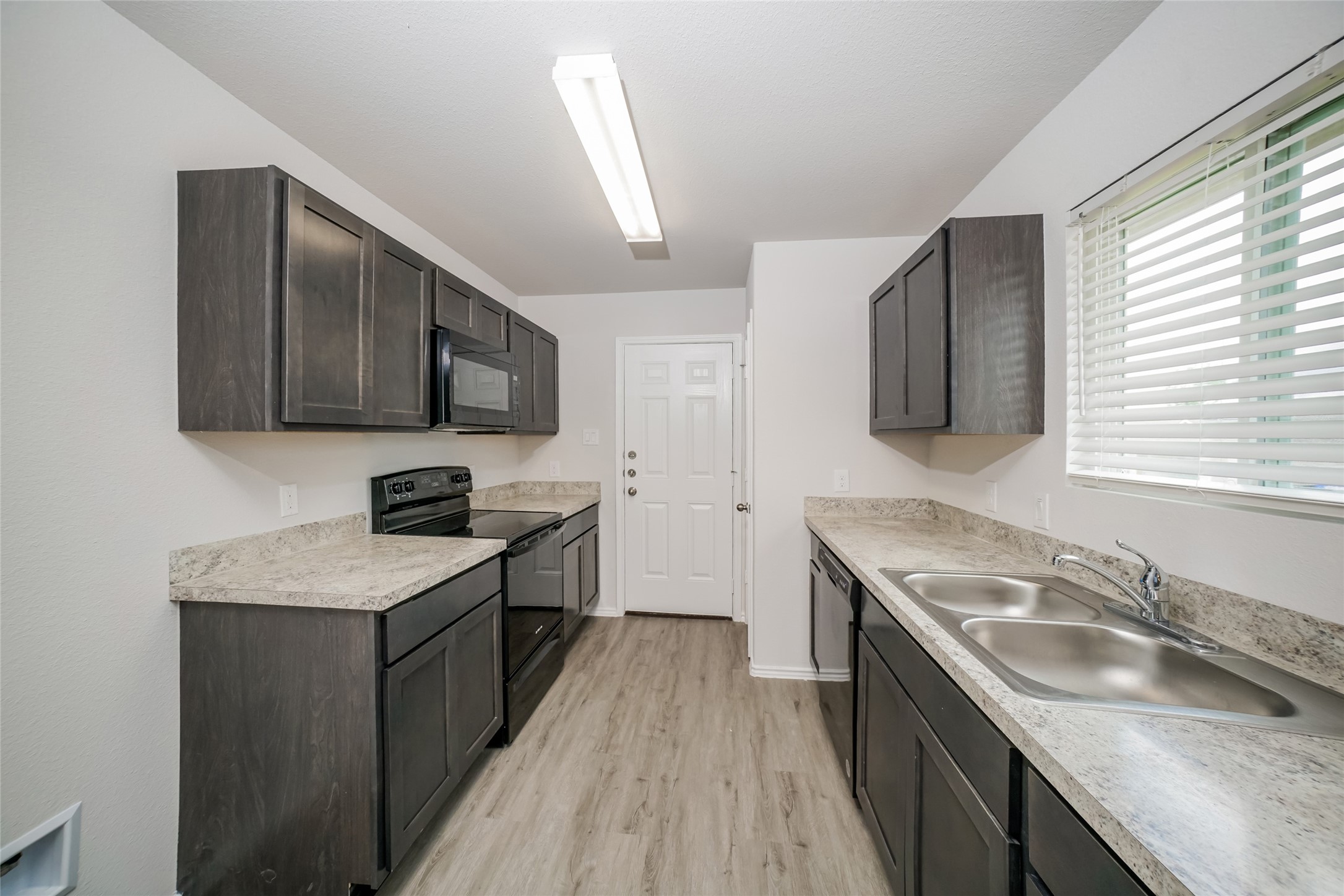 218 Mouflon Drive Property Photo 3
