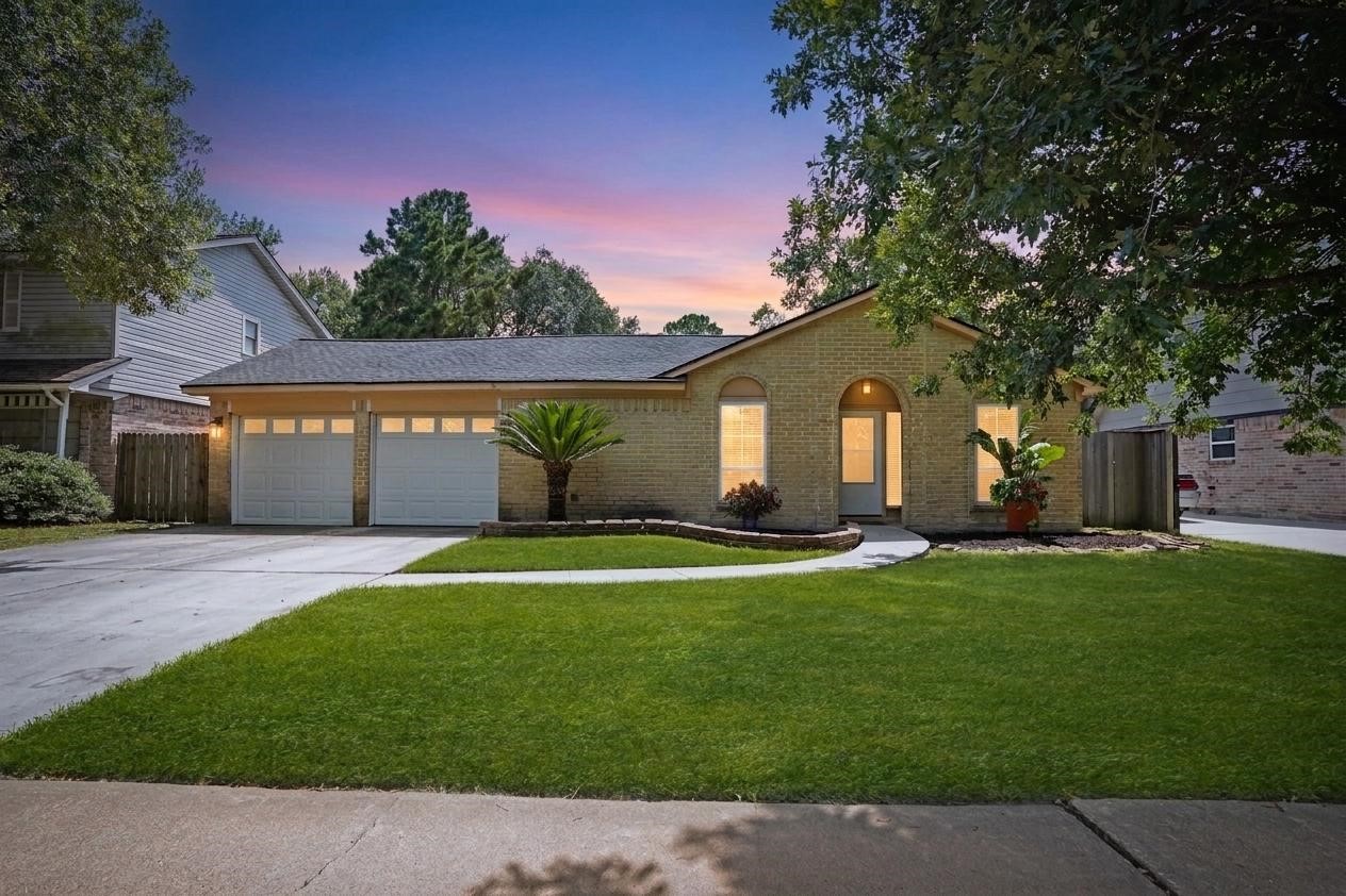 17119 Mellow Ridge Drive Property Photo 1