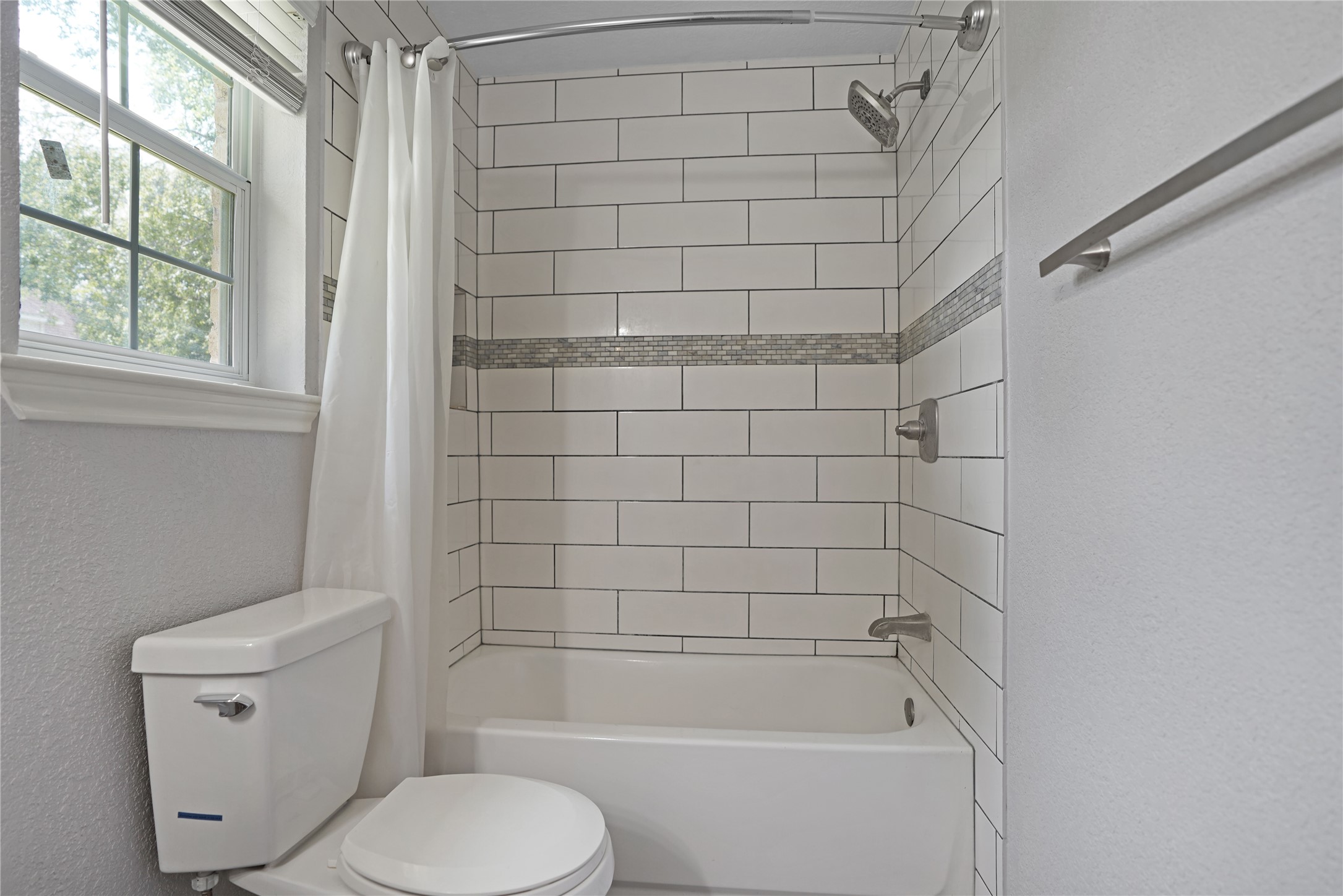 17119 Mellow Ridge Drive Property Photo 19