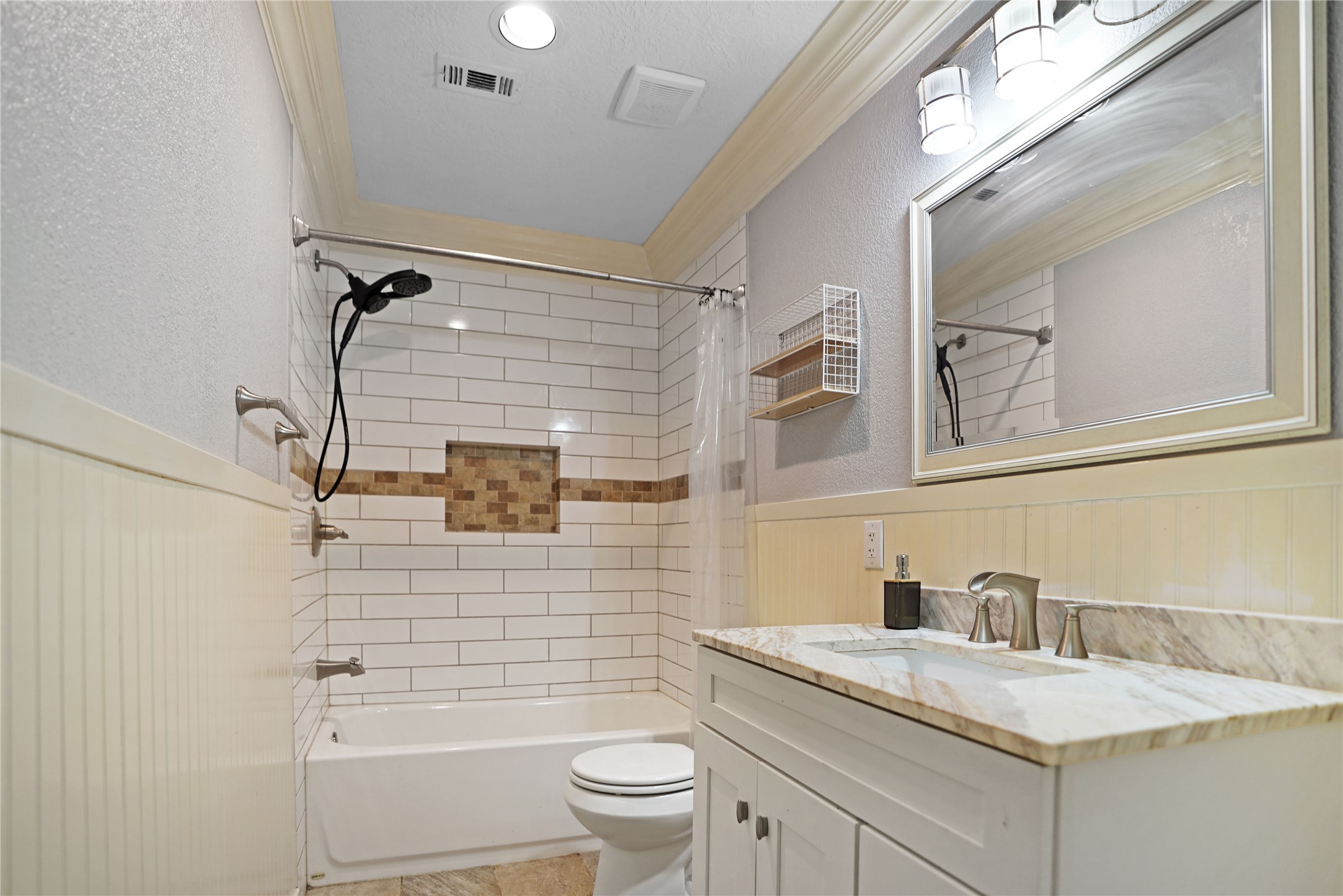 17119 Mellow Ridge Drive Property Photo 22