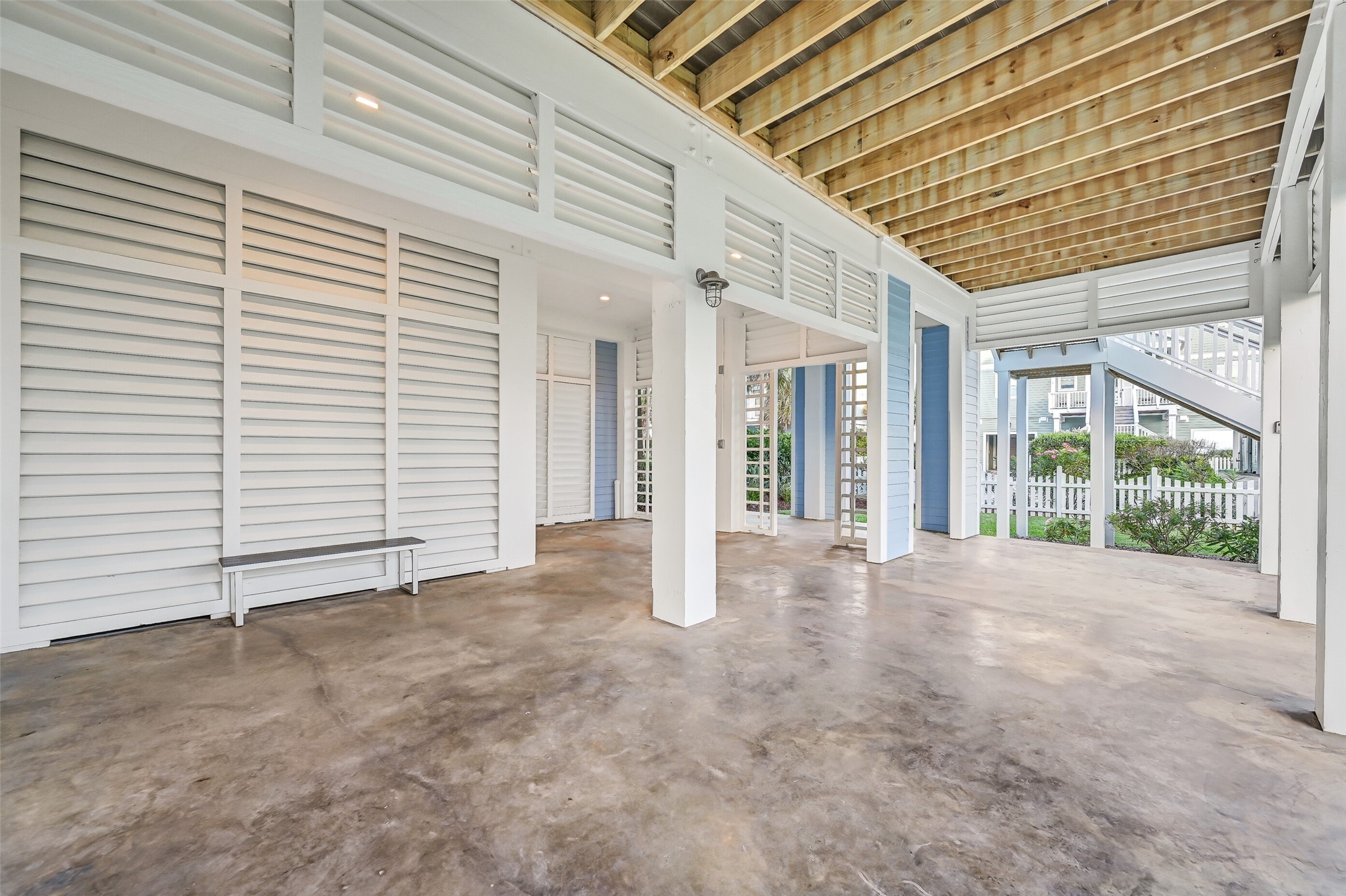 11614 Beachside Property Photo 43