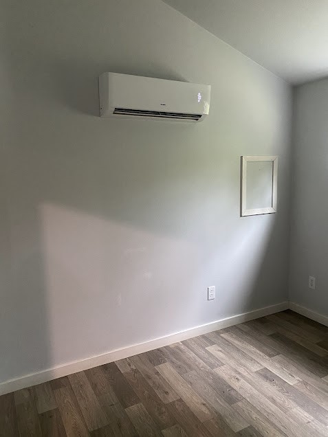 129 Shoreline Drive Property Photo 6