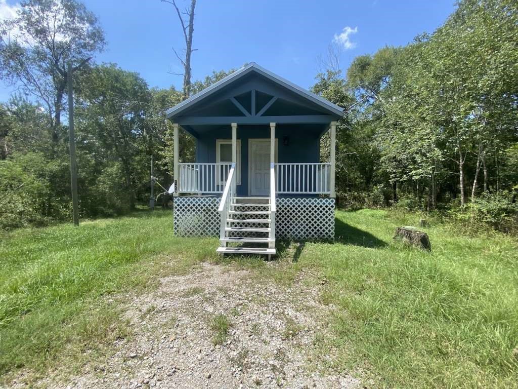 129 Shoreline Drive Property Photo 9