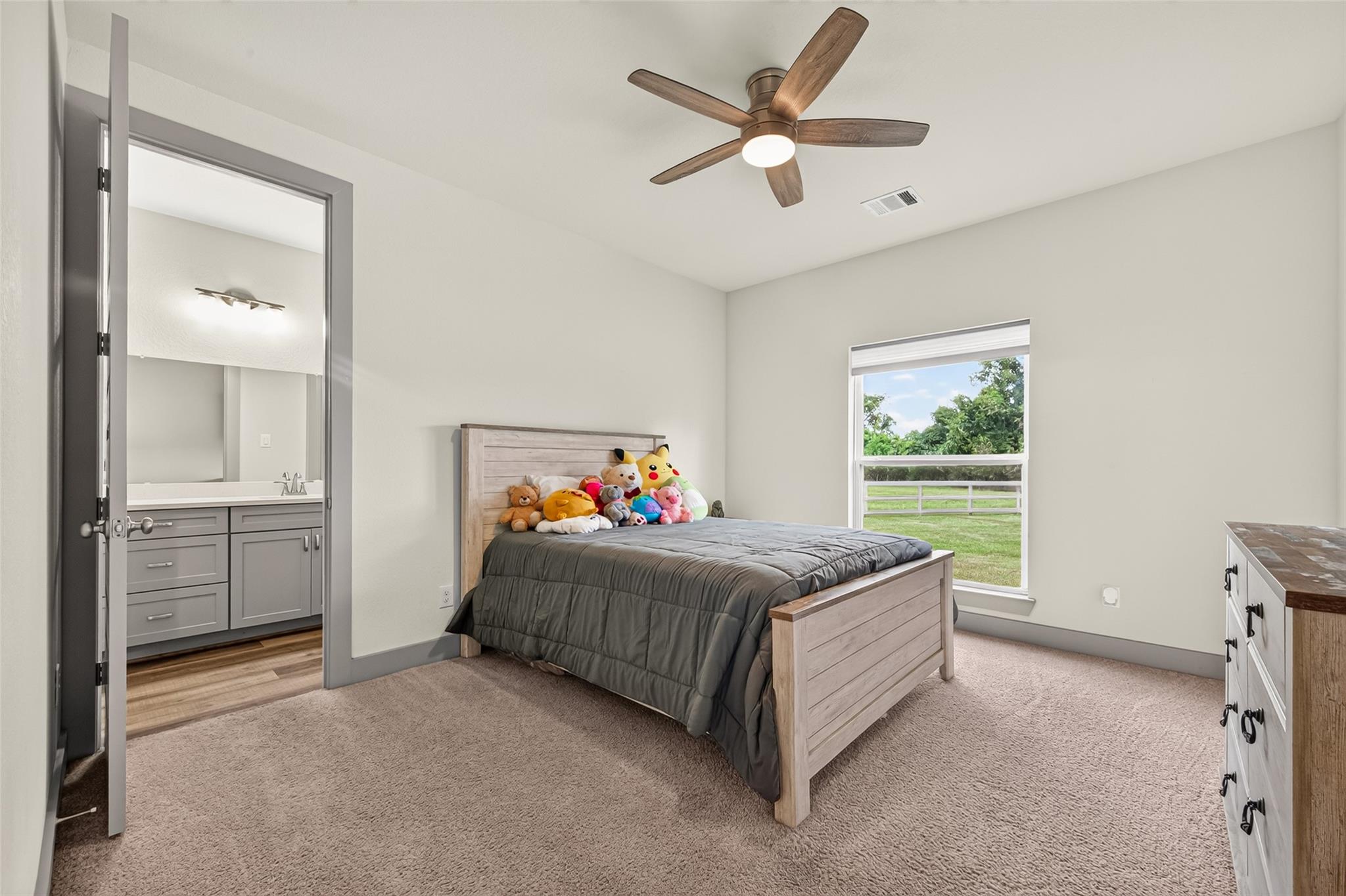 415 China Grove Drive Property Photo 40