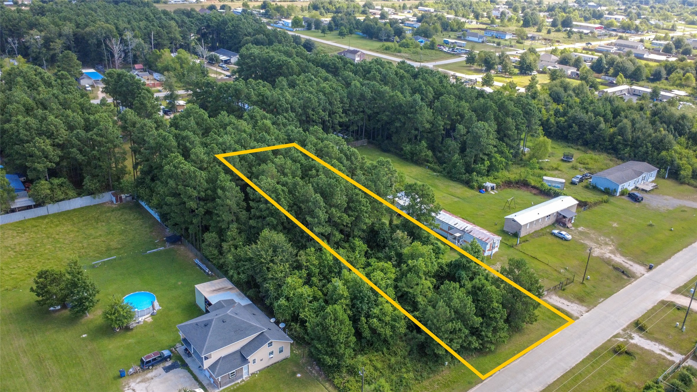 183 County Road 3560 Property Photo 10