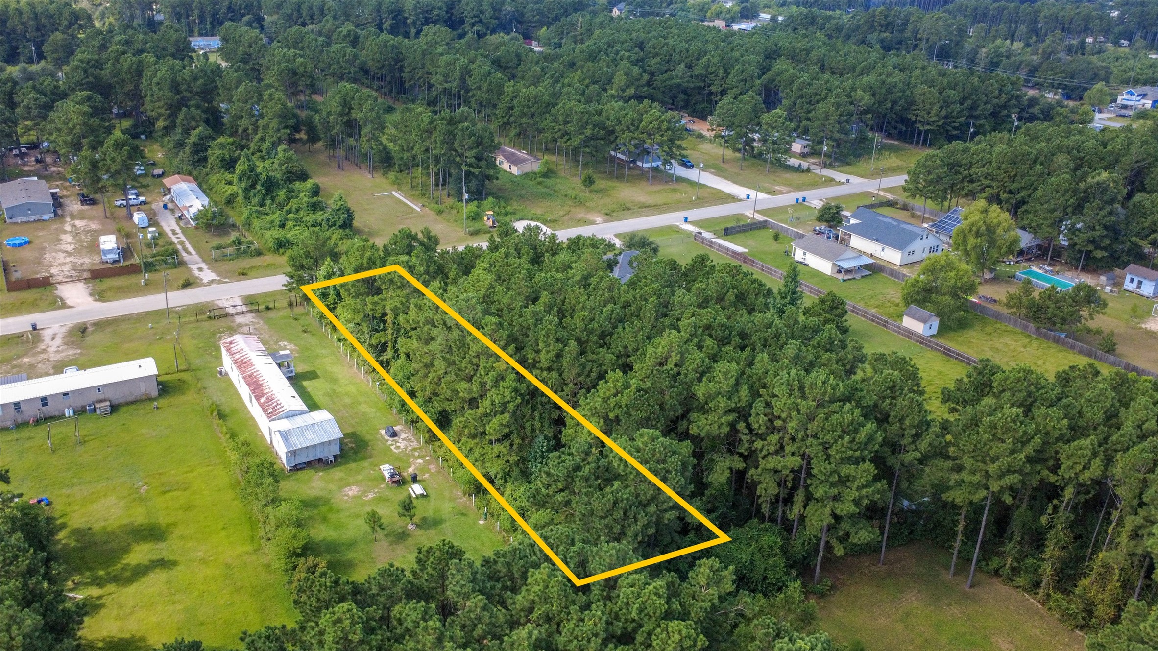 183 County Road 3560 Property Photo 14