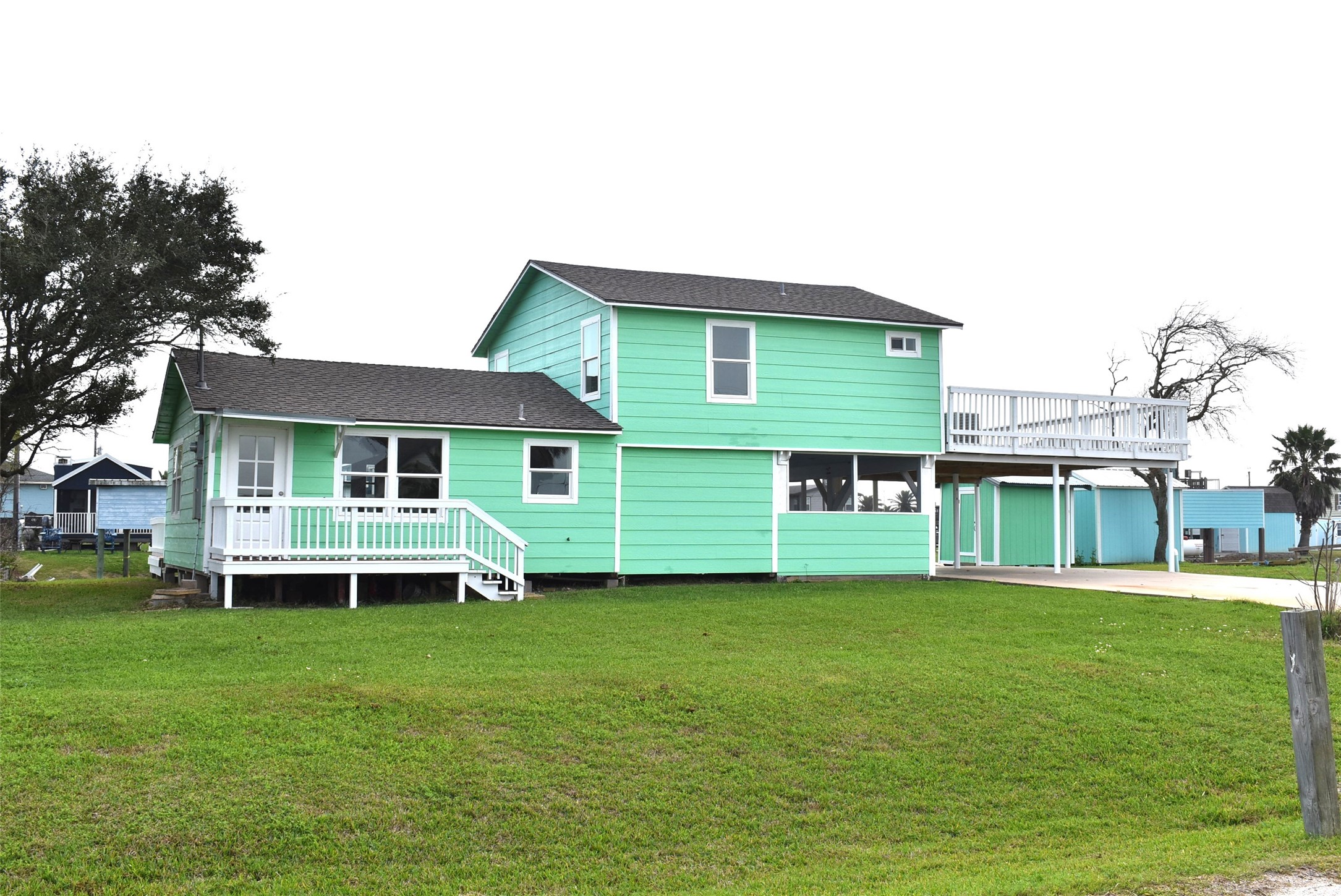 1769 County Road 201 Property Photo 1