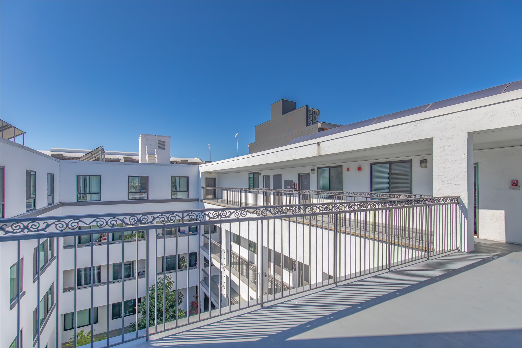 1825 Mission St Property Photo 5