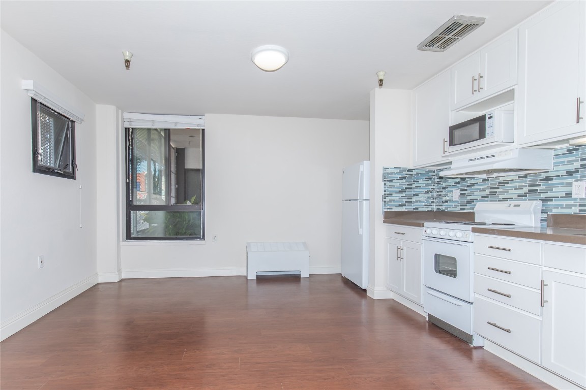 1825 Mission St Property Photo 14