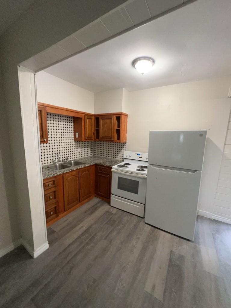 310 N Rockisland Street 2 Property Photo 3