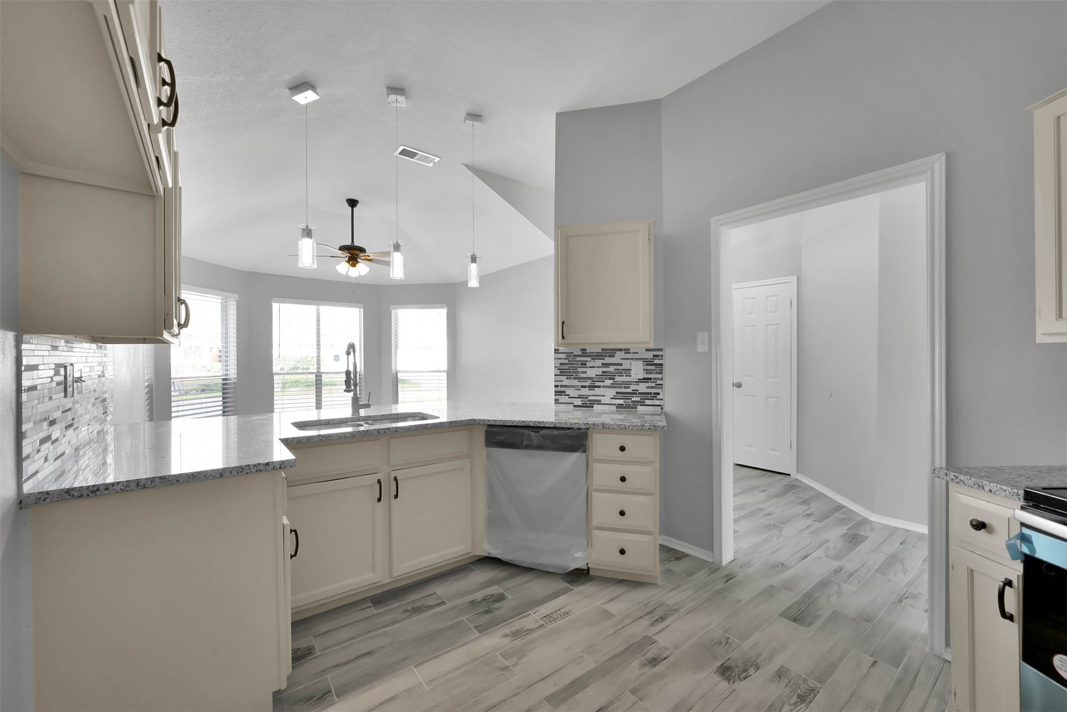 2306 Piddler Drive Property Photo 9