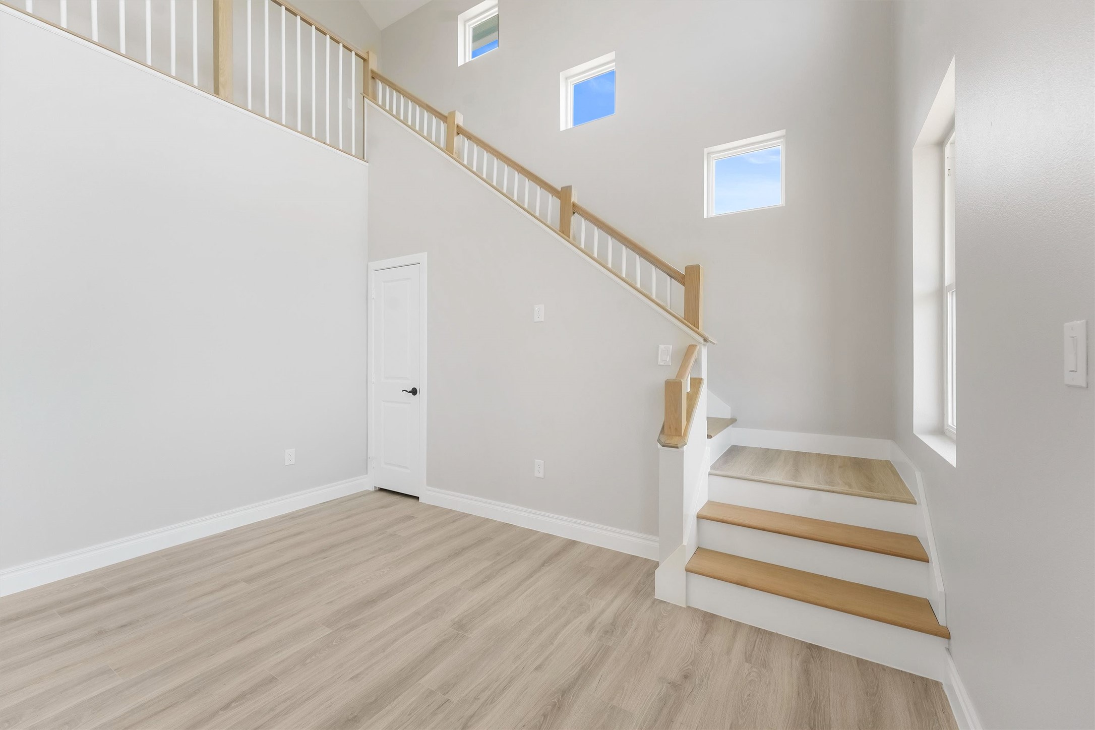 234 Bay Avenue Property Photo 17