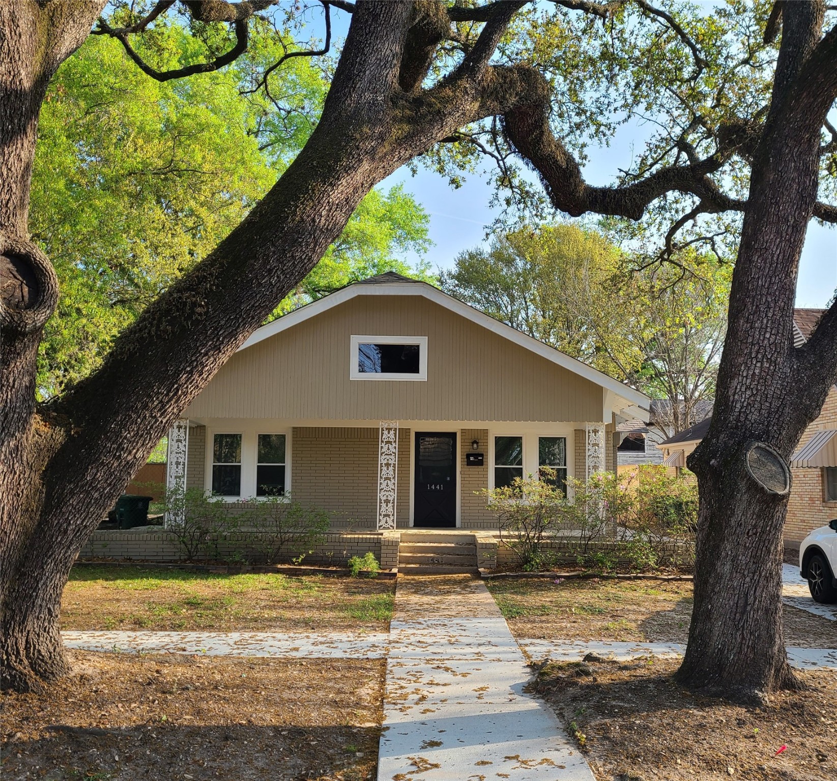 1441 Lawson Street Property Photo 1