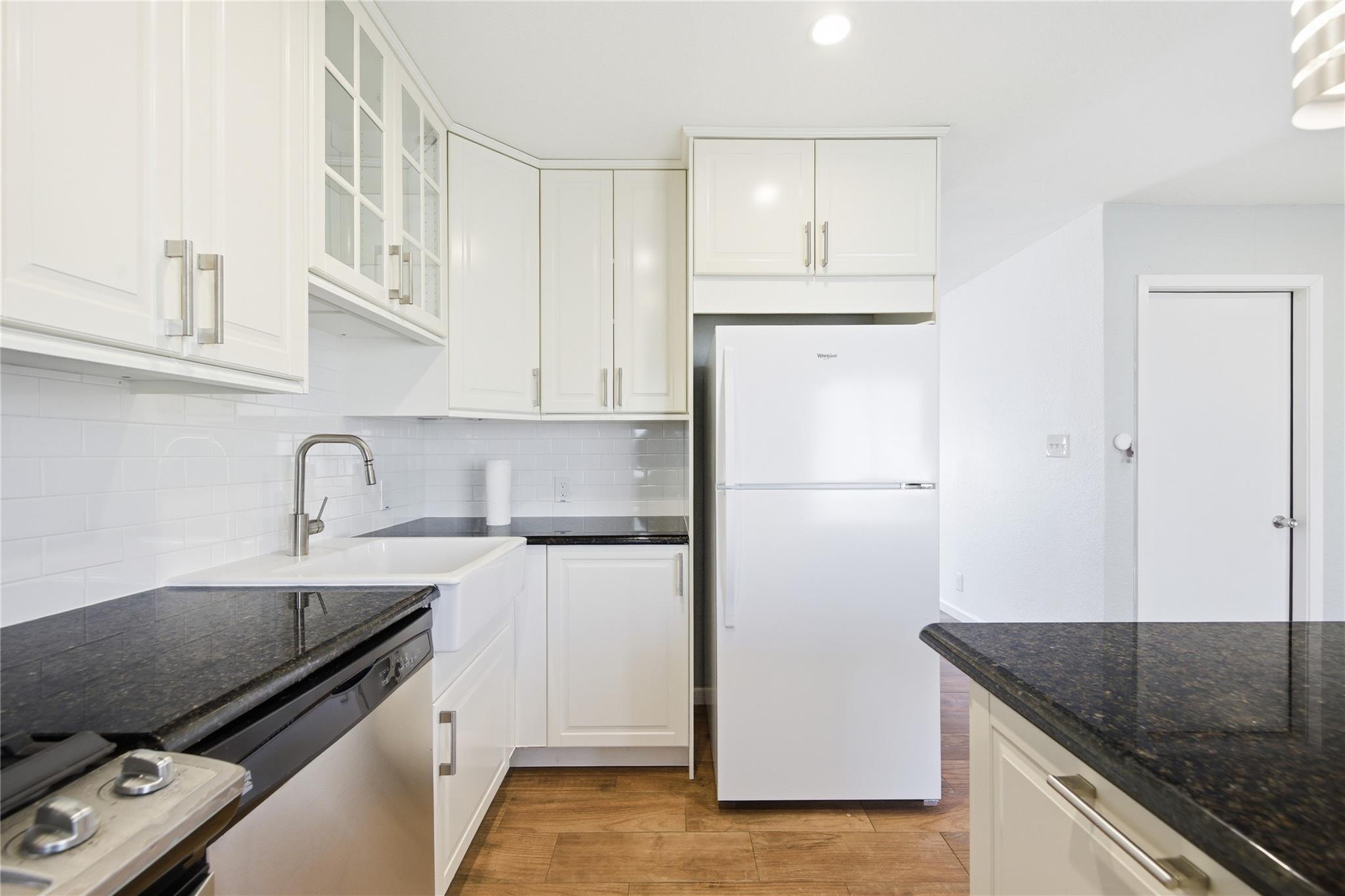 1704 Cherry Orchard Drive Property Photo 10