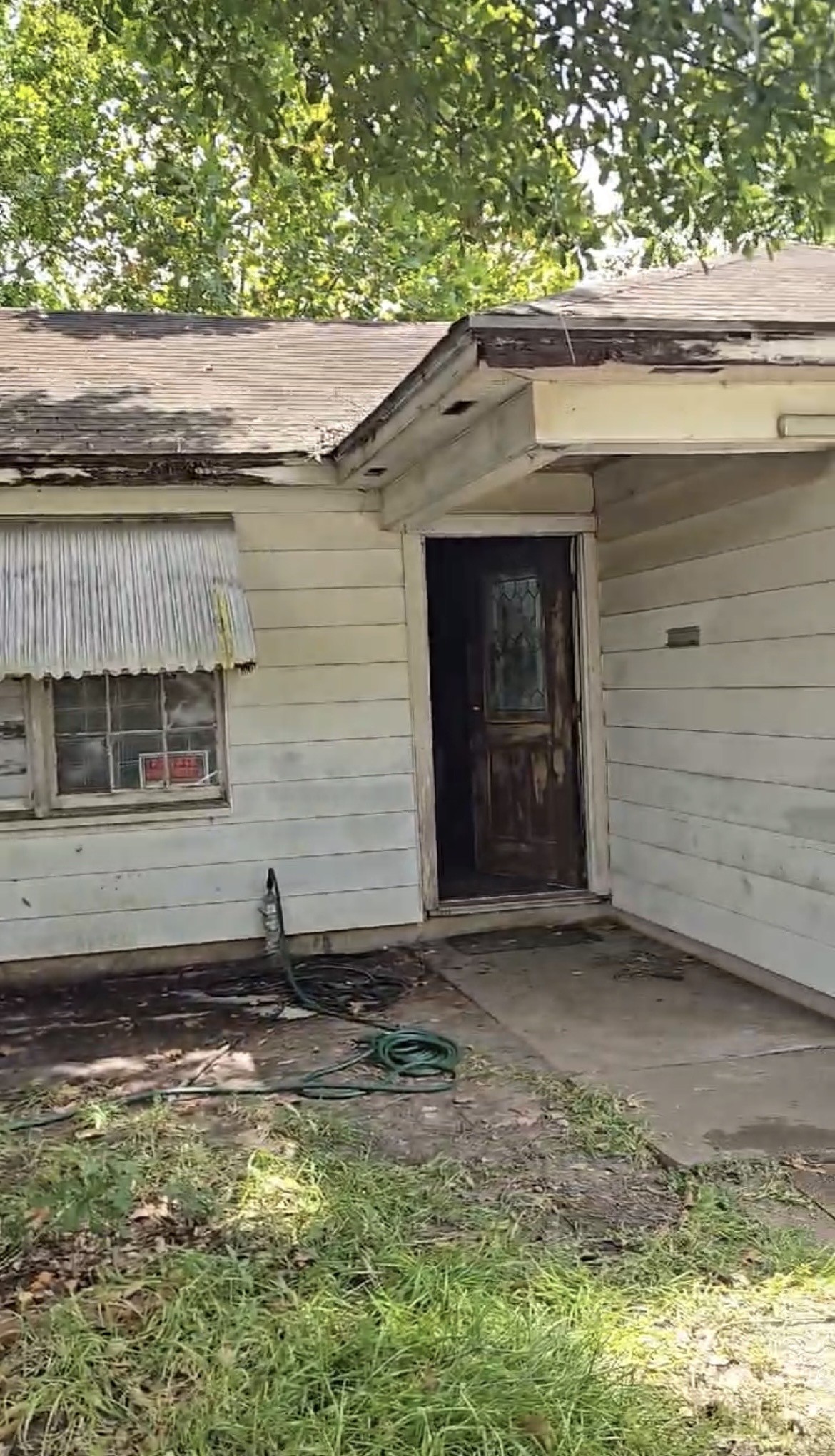 3718 Landa Lane Property Photo 2