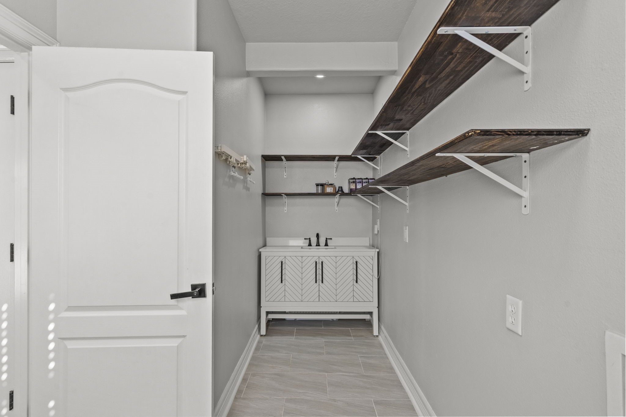 2730 Lawrence Road Property Photo 19