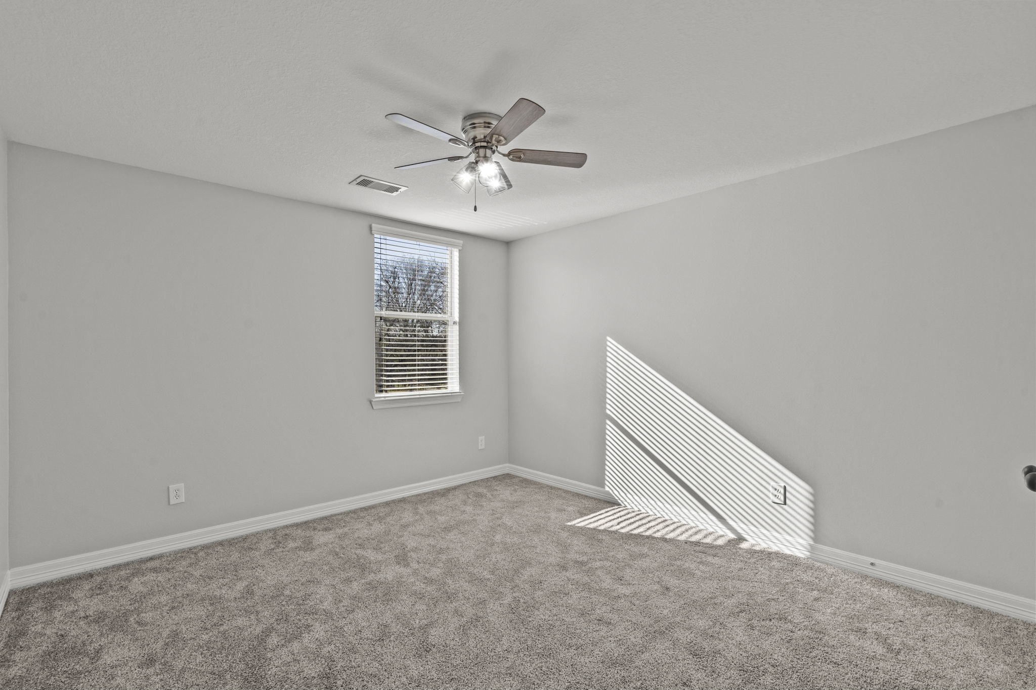 2730 Lawrence Road Property Photo 31