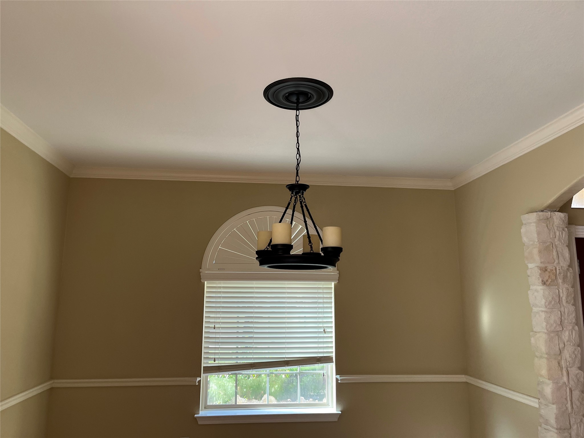 418 Fall Creek Drive Property Photo 8