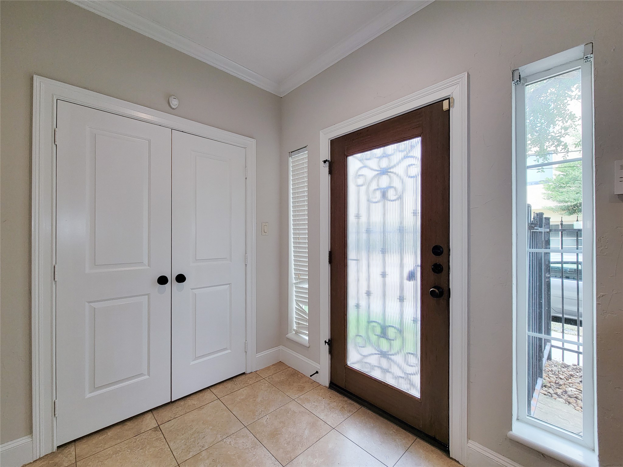 2418 Ralph Street A Property Photo 6