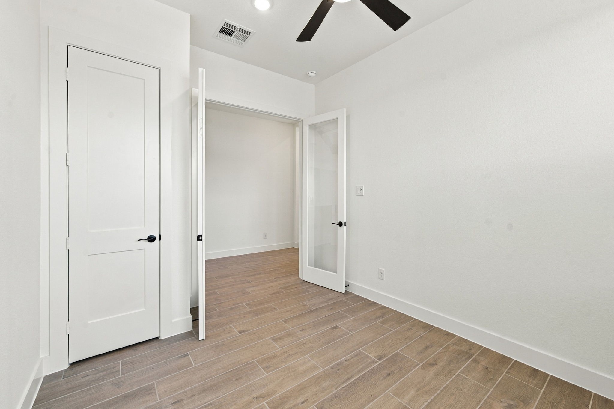 12206 Denham Drive Property Photo 12