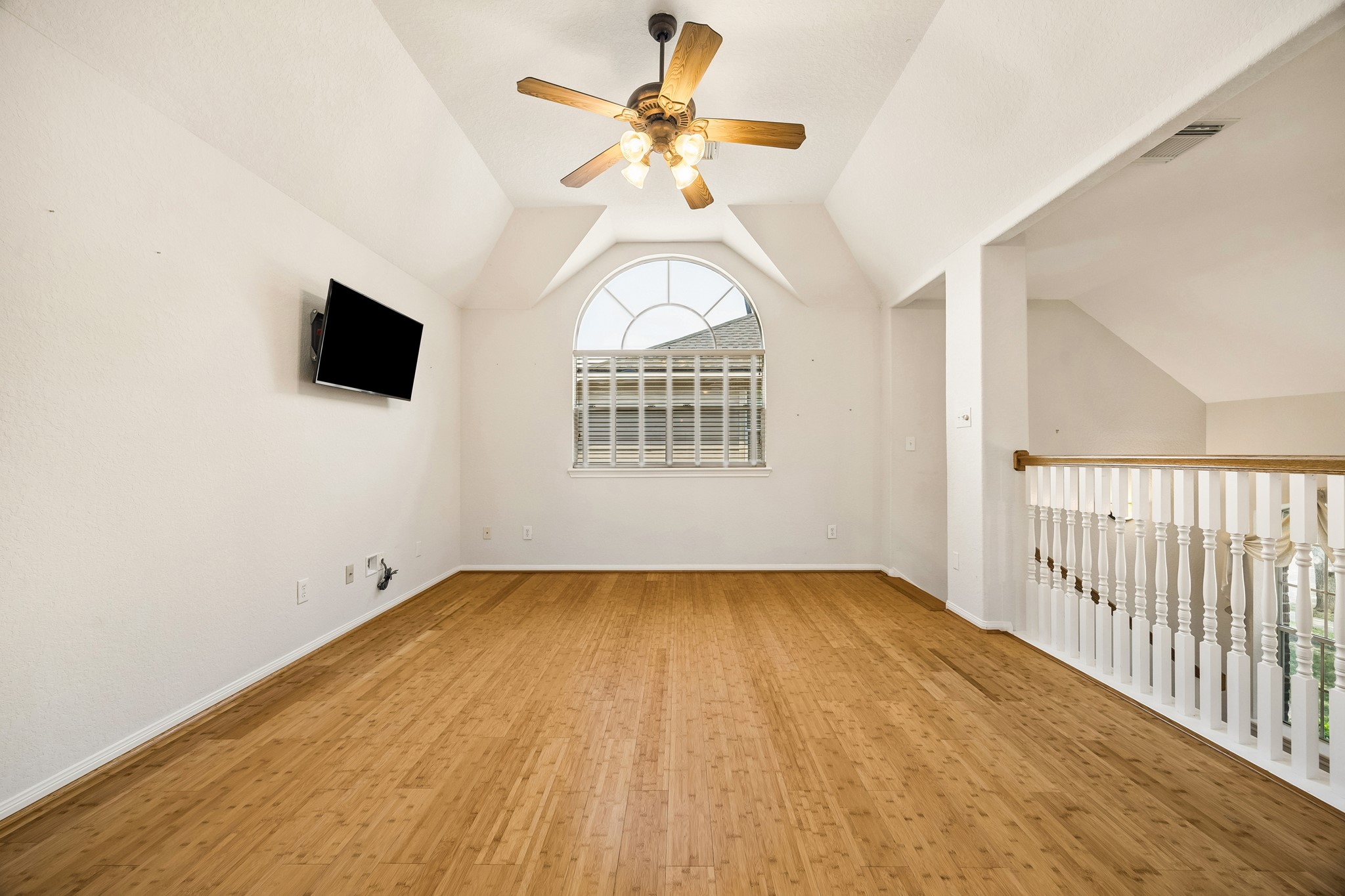 2843 Five Oaks Drive Property Photo 25